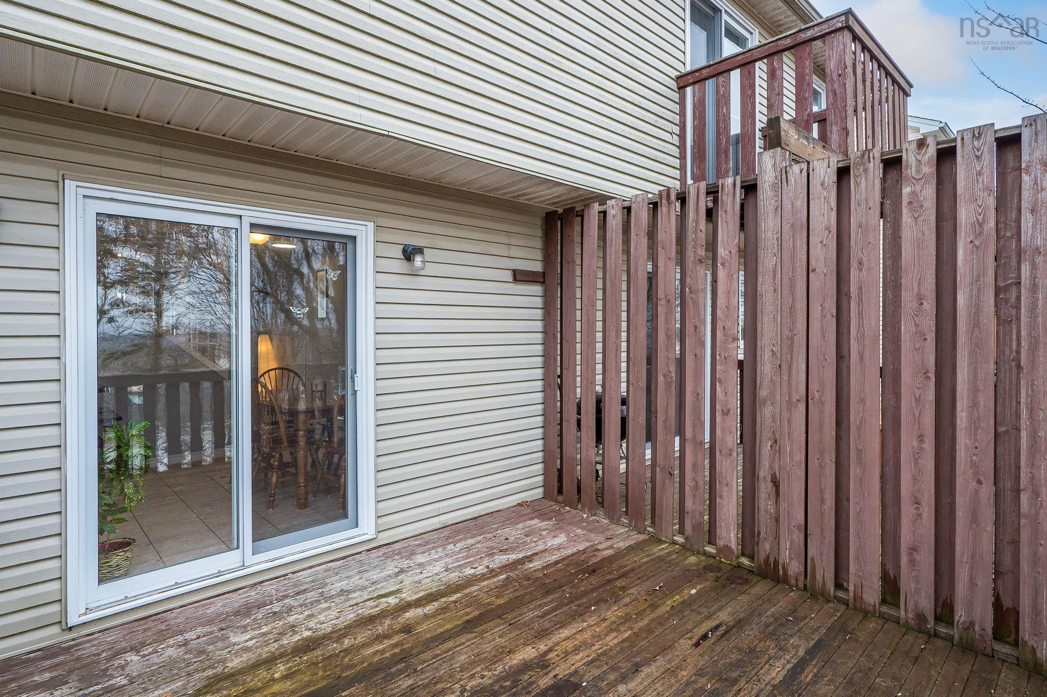 Thumbnail image for 52 Madeira Crescent MLS<sup>®</sup> 202601094