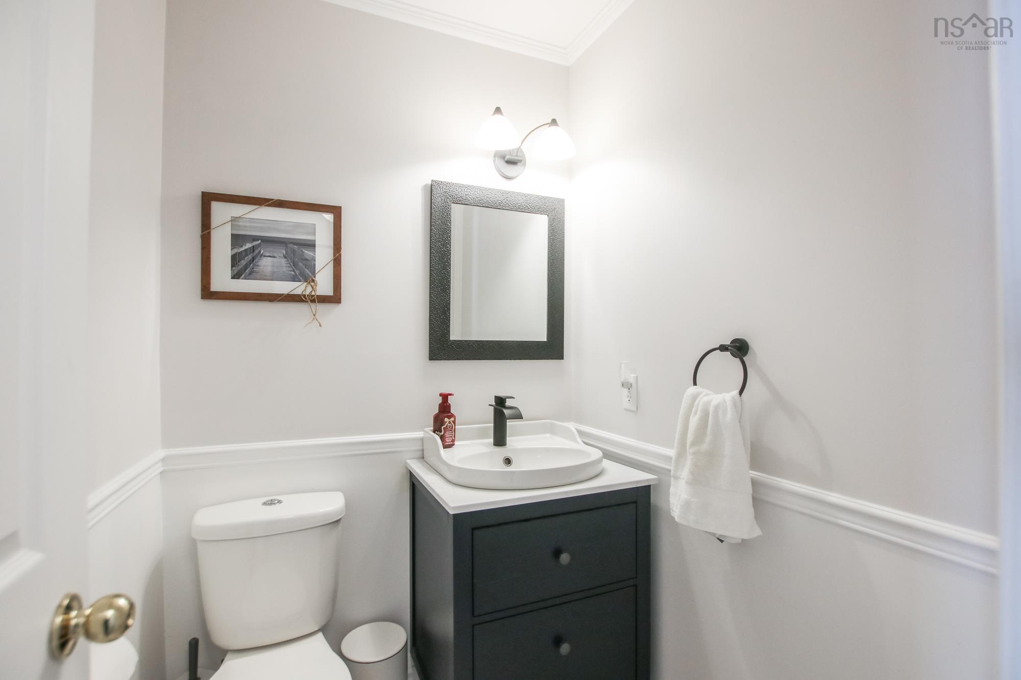 Thumbnail image for 194 Auburn Drive MLS<sup>®</sup> 202601184