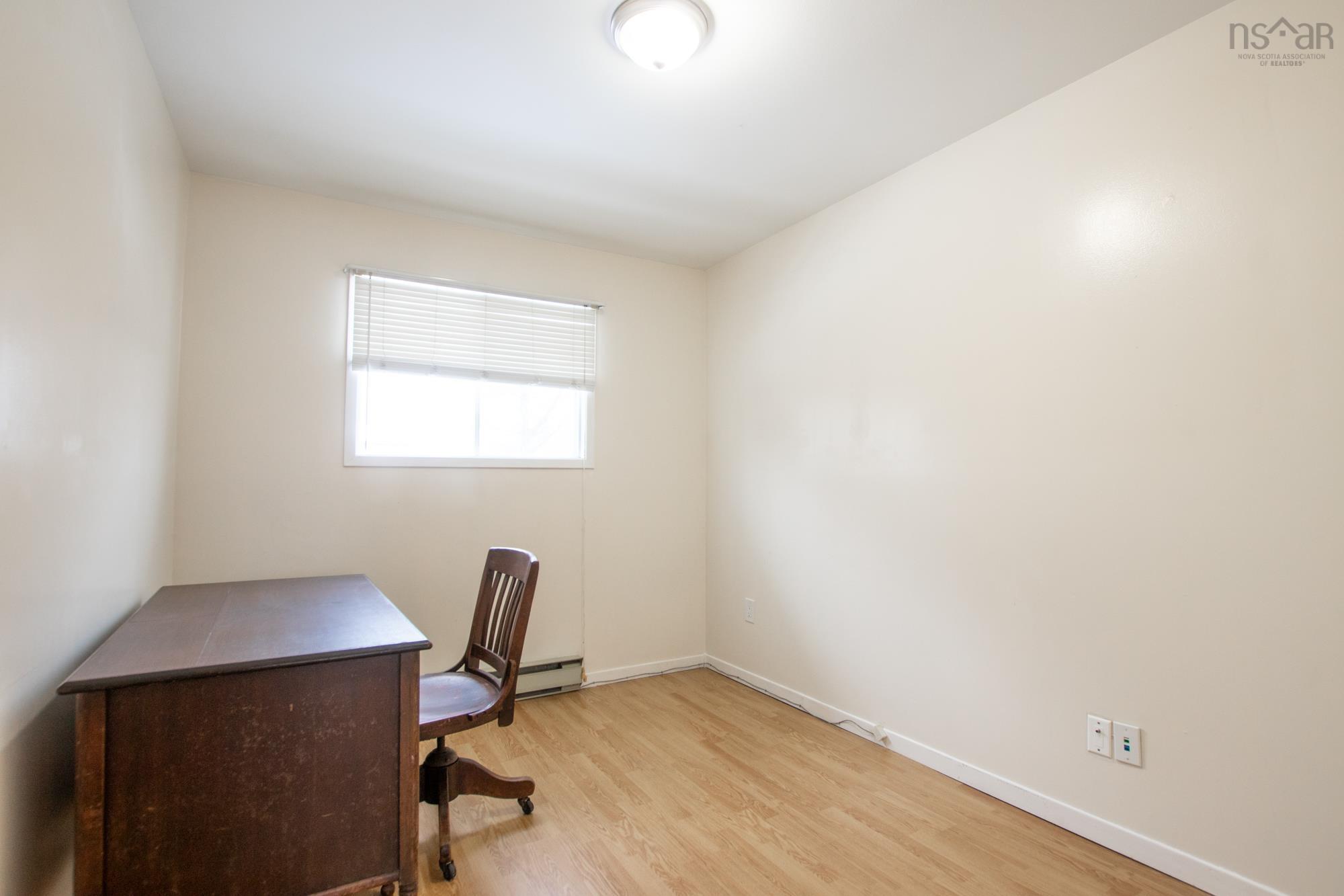 Thumbnail image for 41 Silver Maple Drive MLS<sup>®</sup> 202601536