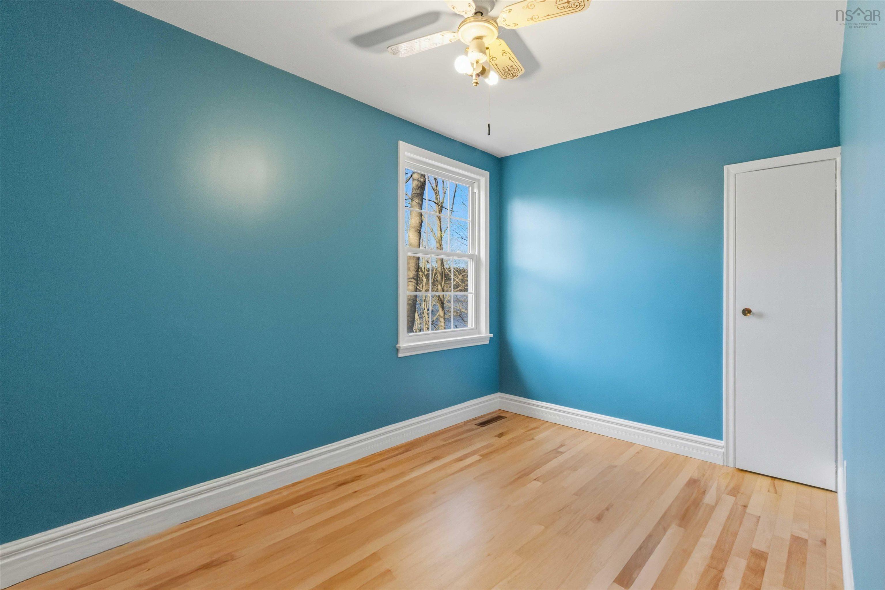 Thumbnail image for 3577/3577A Highway 2 Highway MLS<sup>®</sup> 202601616