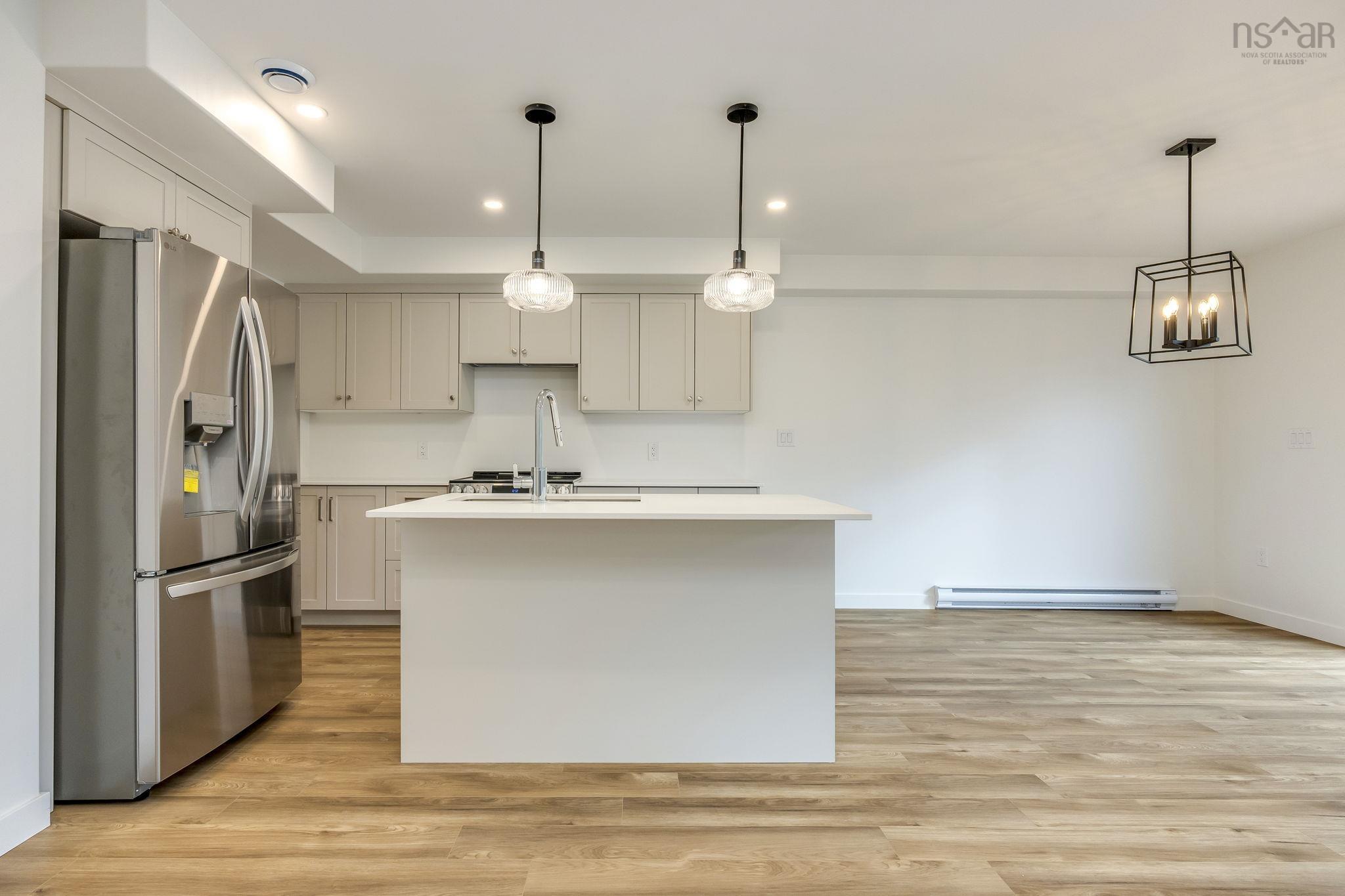 Thumbnail image for SMD-5B 44 Simona Drive MLS<sup>®</sup> 202601734