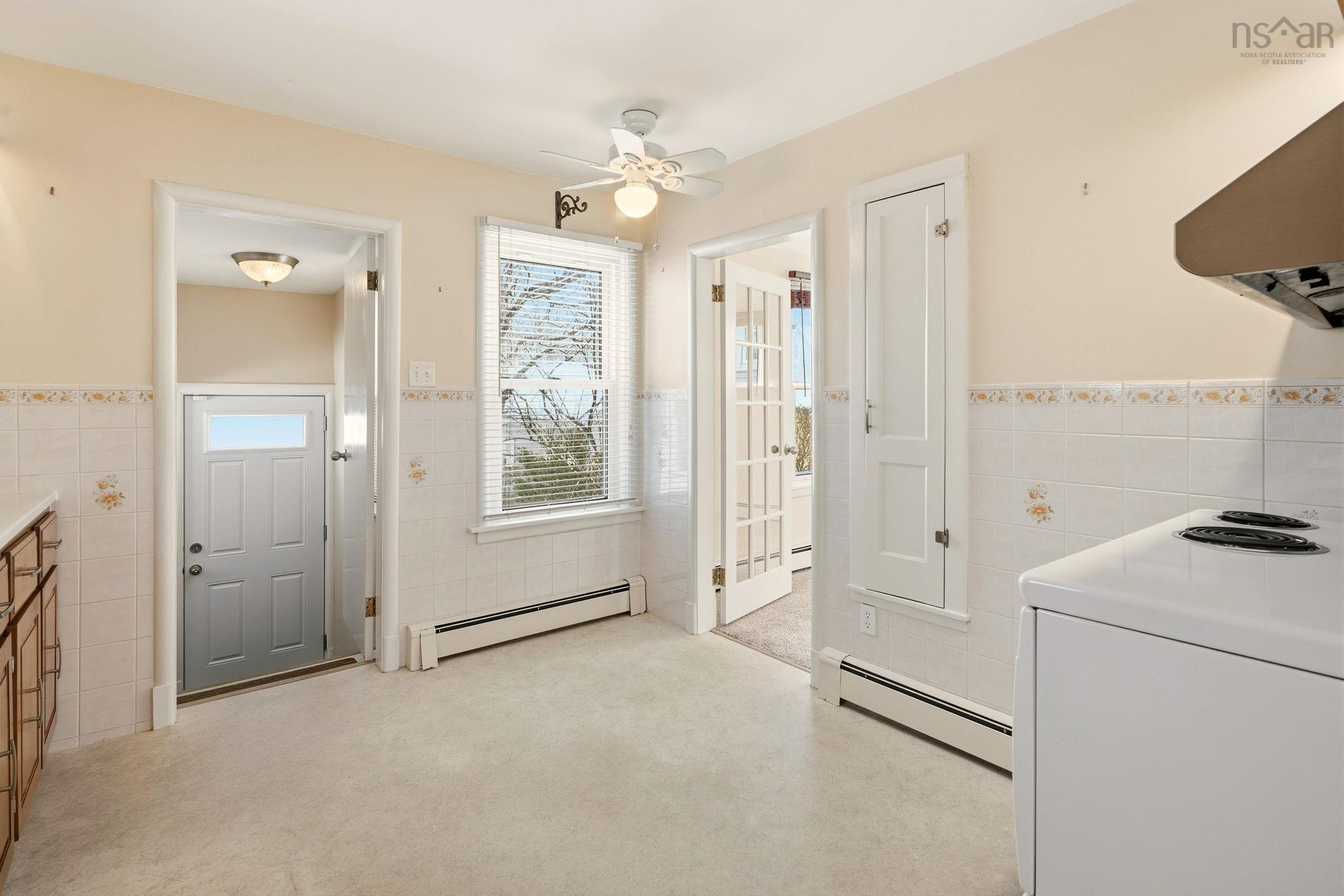 Thumbnail image for 3691 Leaman Street MLS<sup>®</sup> 202602059