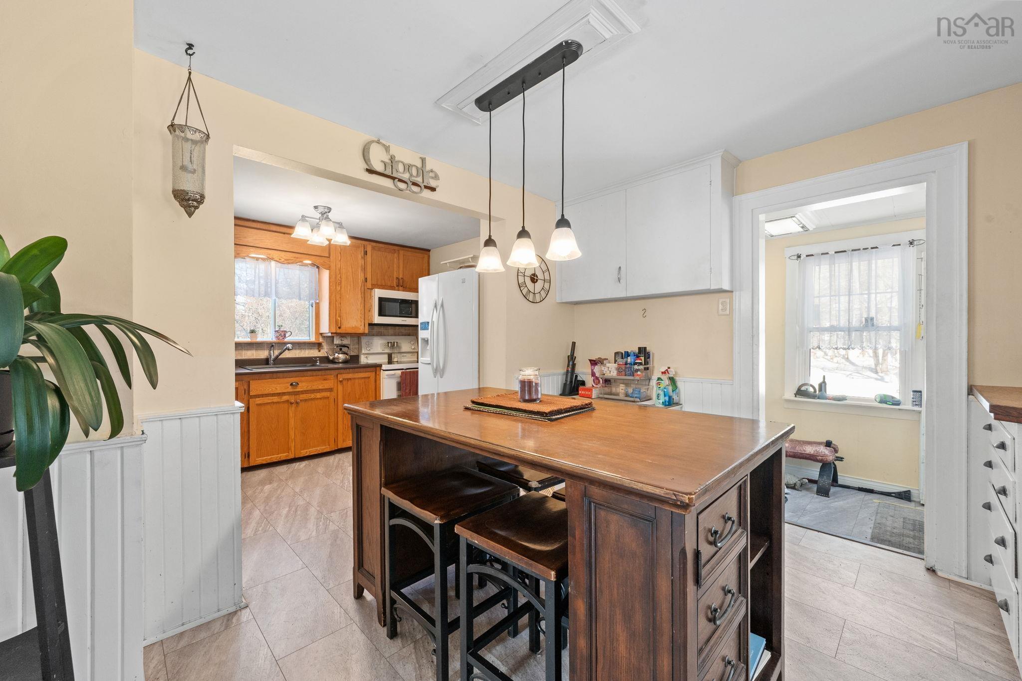 Thumbnail image for 7739 Highway 7 MLS<sup>®</sup> 202602165