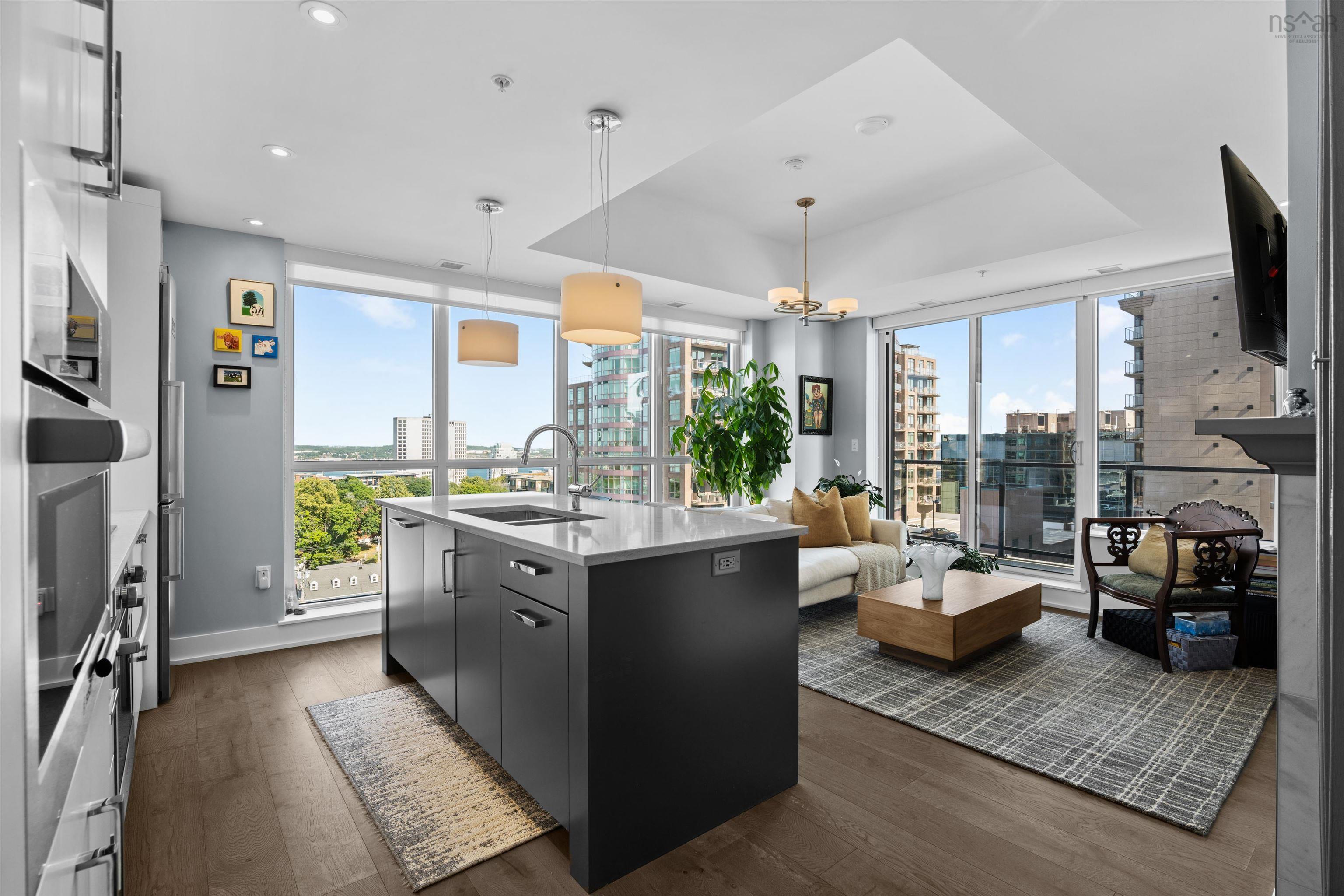 Thumbnail image for 901 1585 South Park Street MLS<sup>®</sup> 202602213