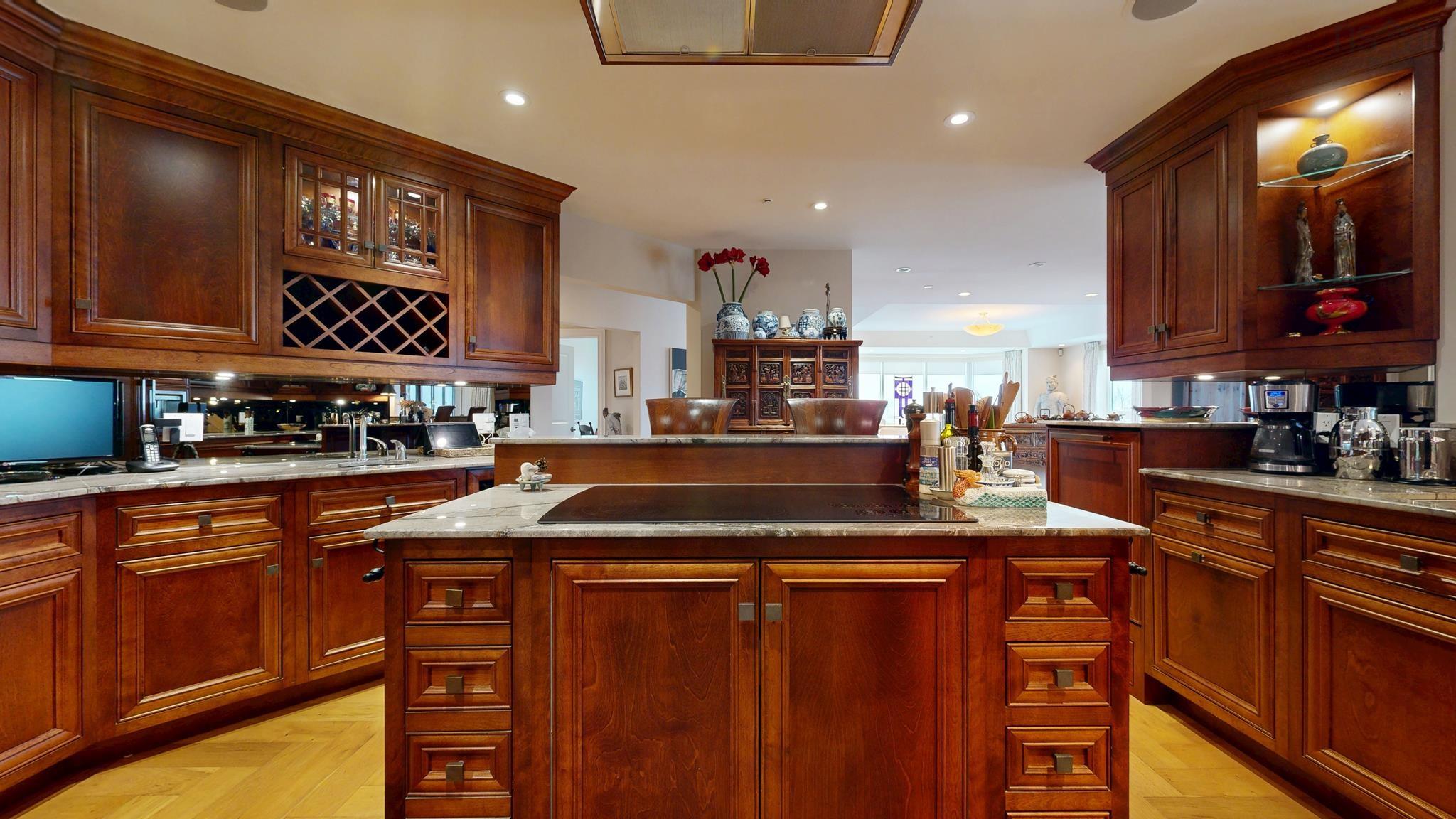 Thumbnail image for 904 1540 Summer Street MLS<sup>®</sup> 202602379