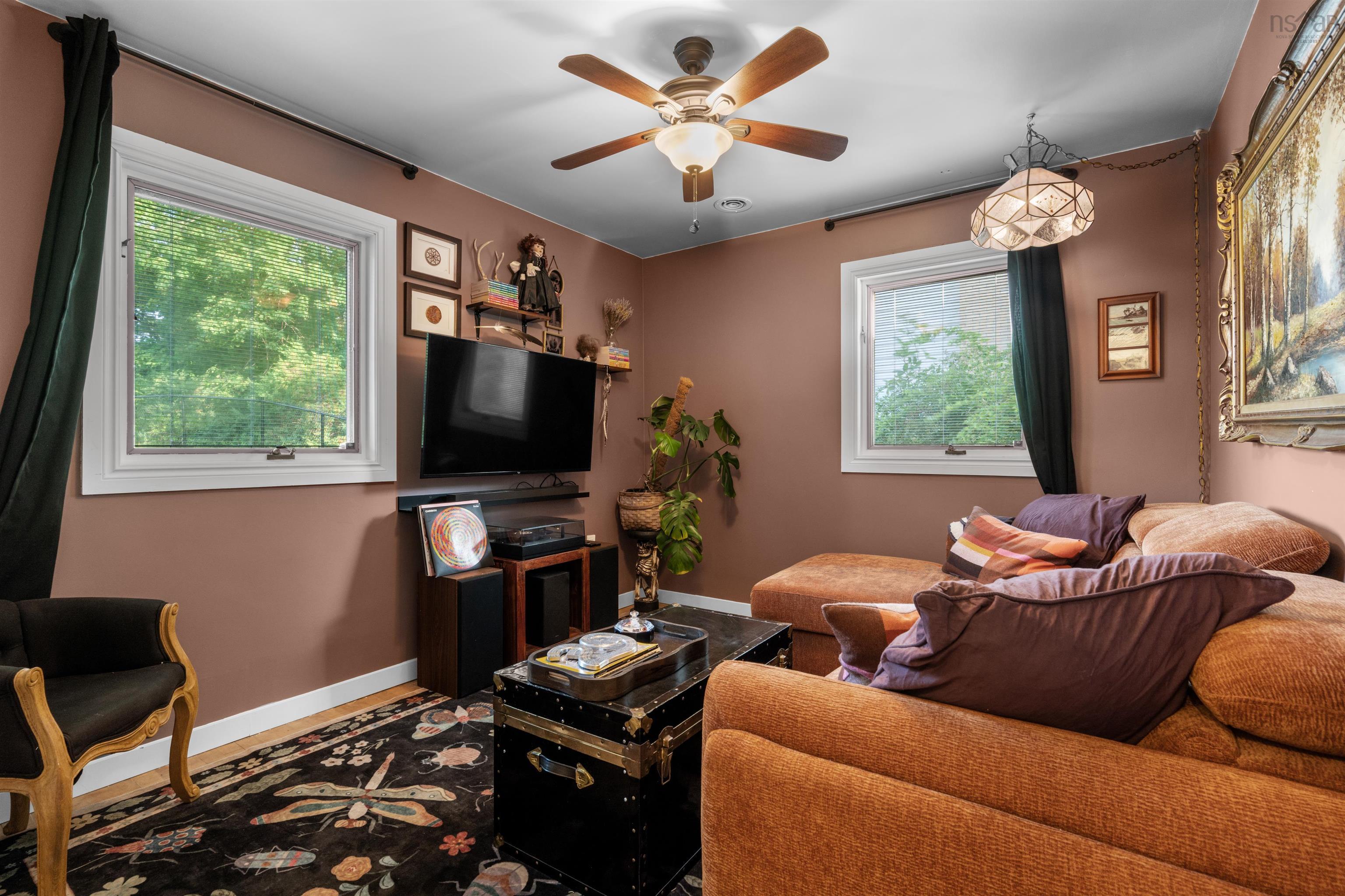 Thumbnail image for 24 LODGE Drive MLS<sup>®</sup> 202602540