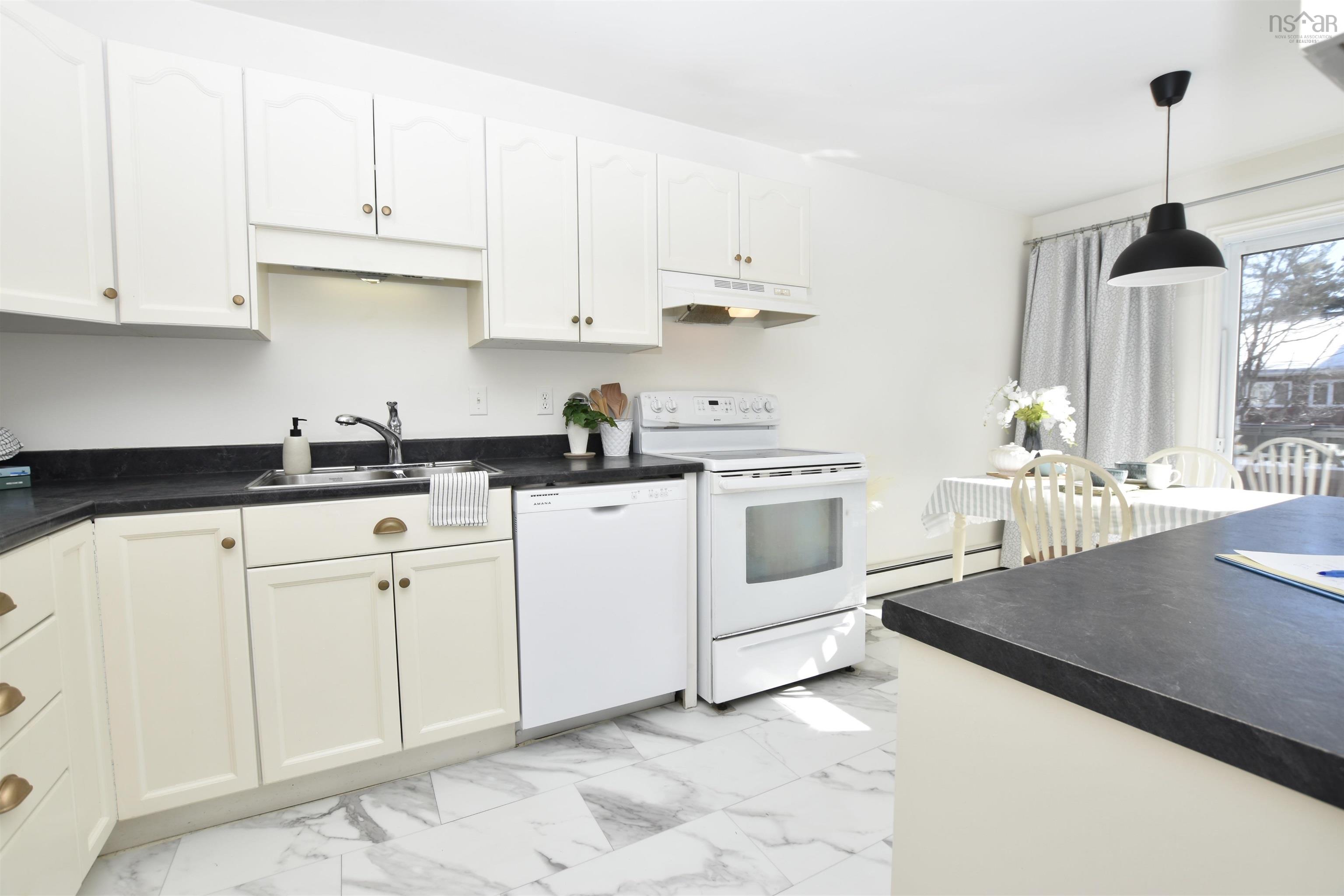 Thumbnail image for 15 Braeside Lane MLS<sup>®</sup> 202602614