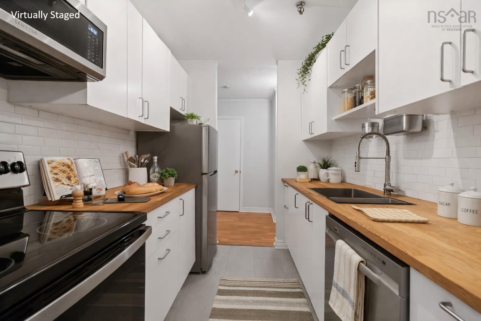 Thumbnail image for 403 15 Langbrae Drive MLS<sup>®</sup> 202602693