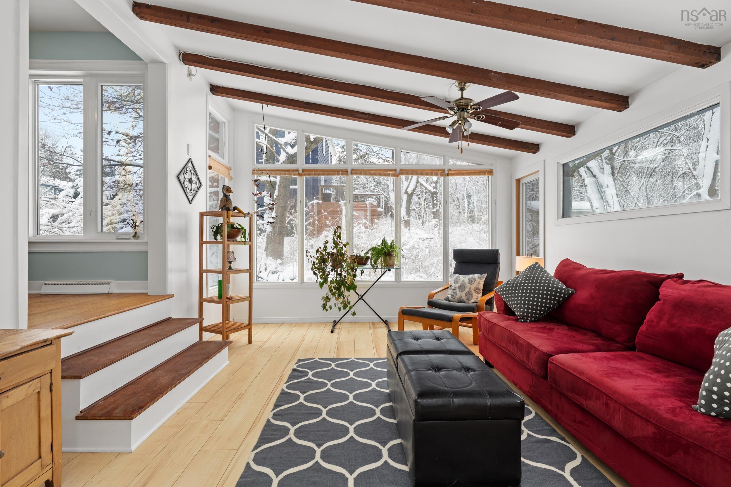 Thumbnail image for 15 Crestview Drive MLS<sup>®</sup> 202602787