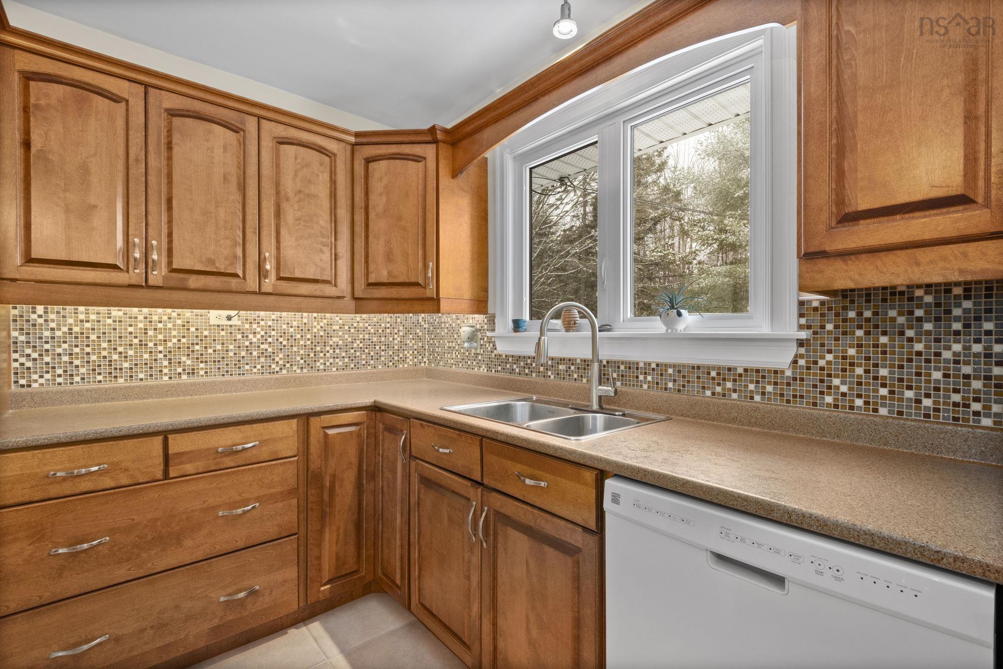 Thumbnail image for 46 Boling Green Crescent MLS<sup>®</sup> 202602809