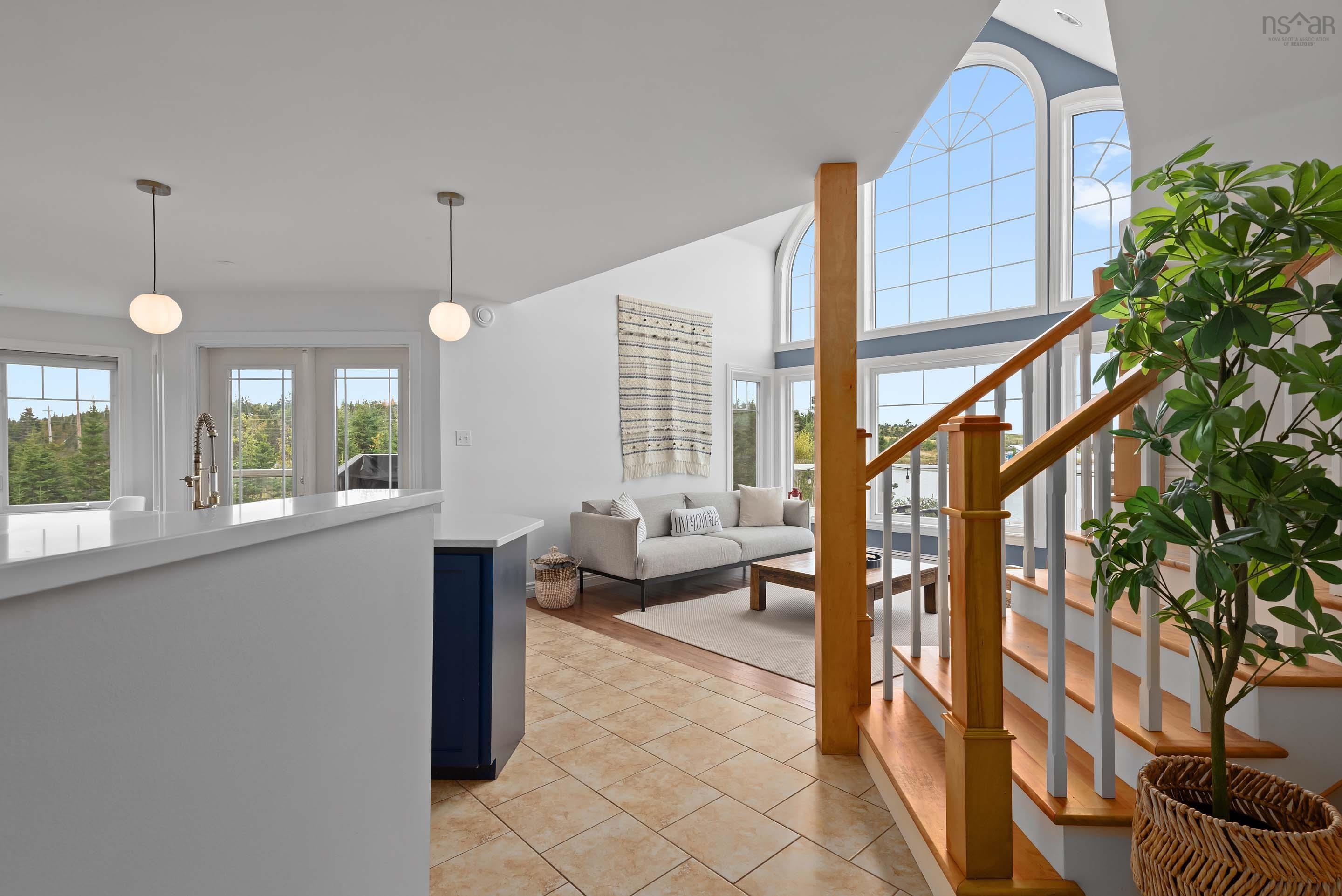 Thumbnail image for 4 Emerald Drive MLS<sup>®</sup> 202602908