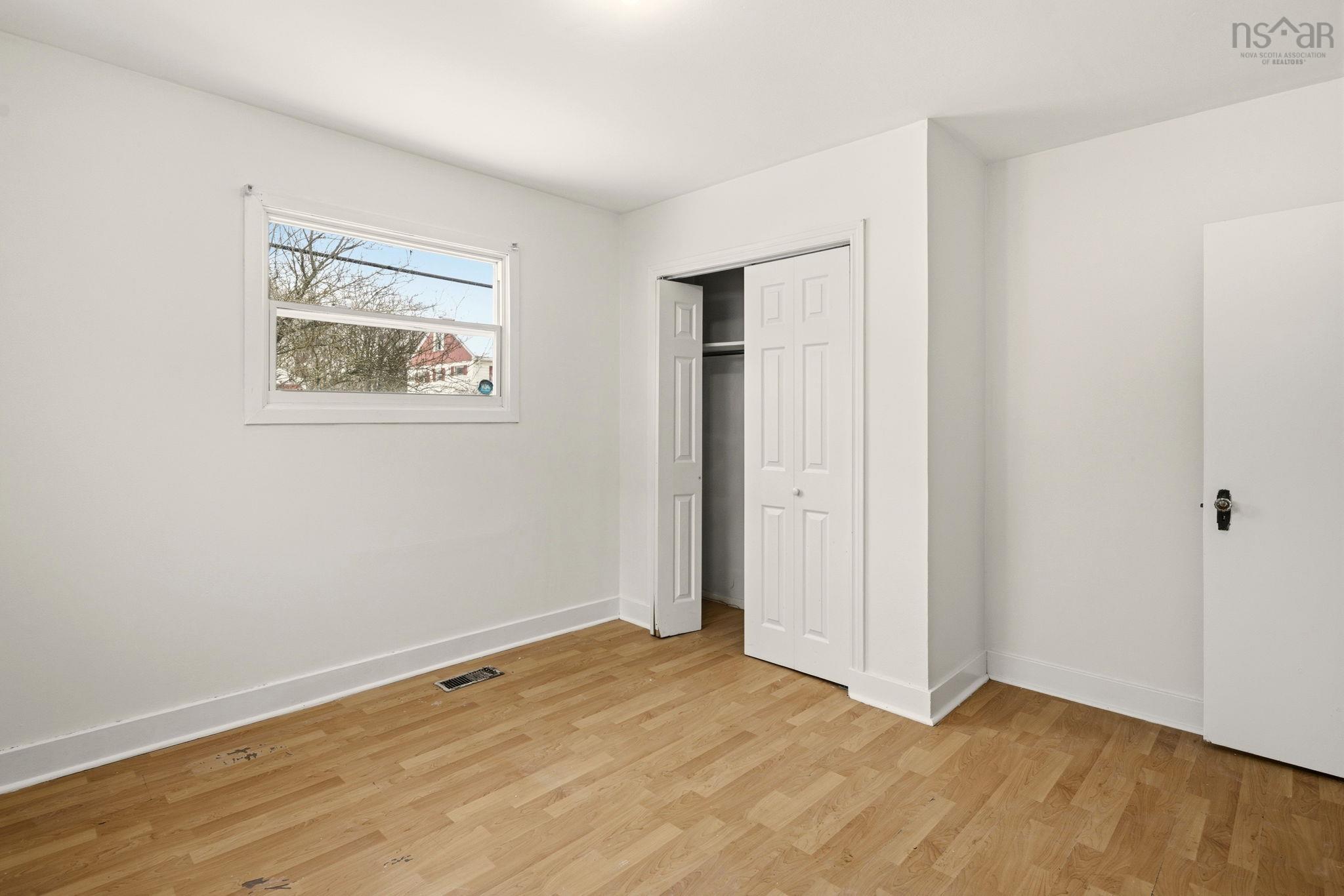 Thumbnail image for 49 Primrose Street MLS<sup>®</sup> 202603038