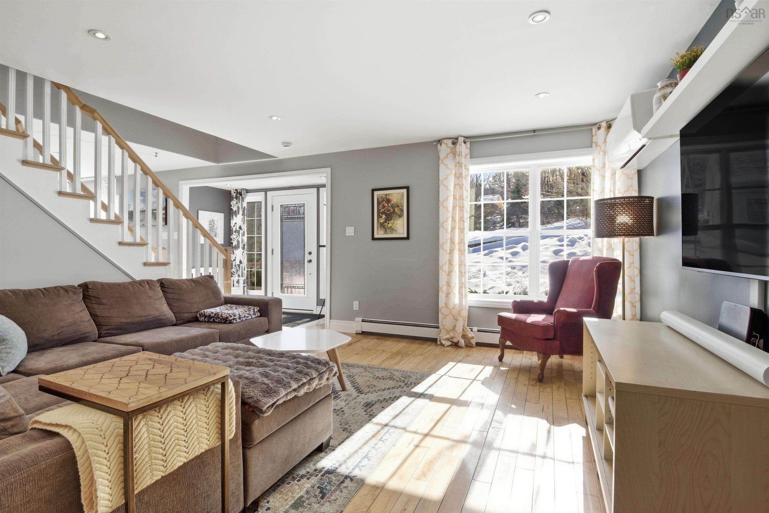 Thumbnail image for 11 Maplewood Drive MLS<sup>®</sup> 202603124