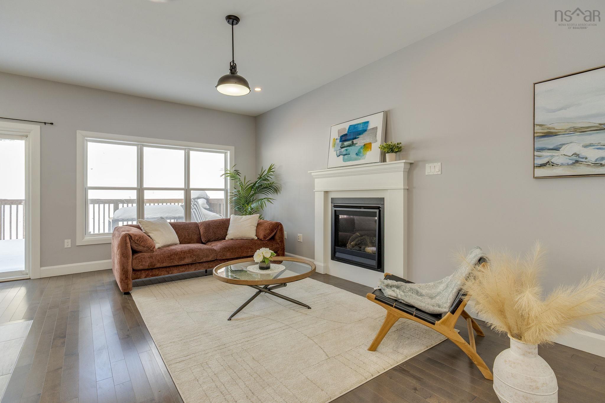 Thumbnail image for 307 Fleetview Drive MLS<sup>®</sup> 202603294