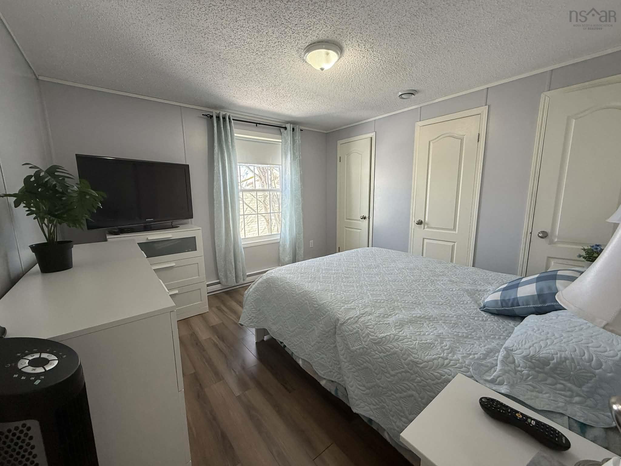 Thumbnail image for 17 General Avenue MLS<sup>®</sup> 202603316