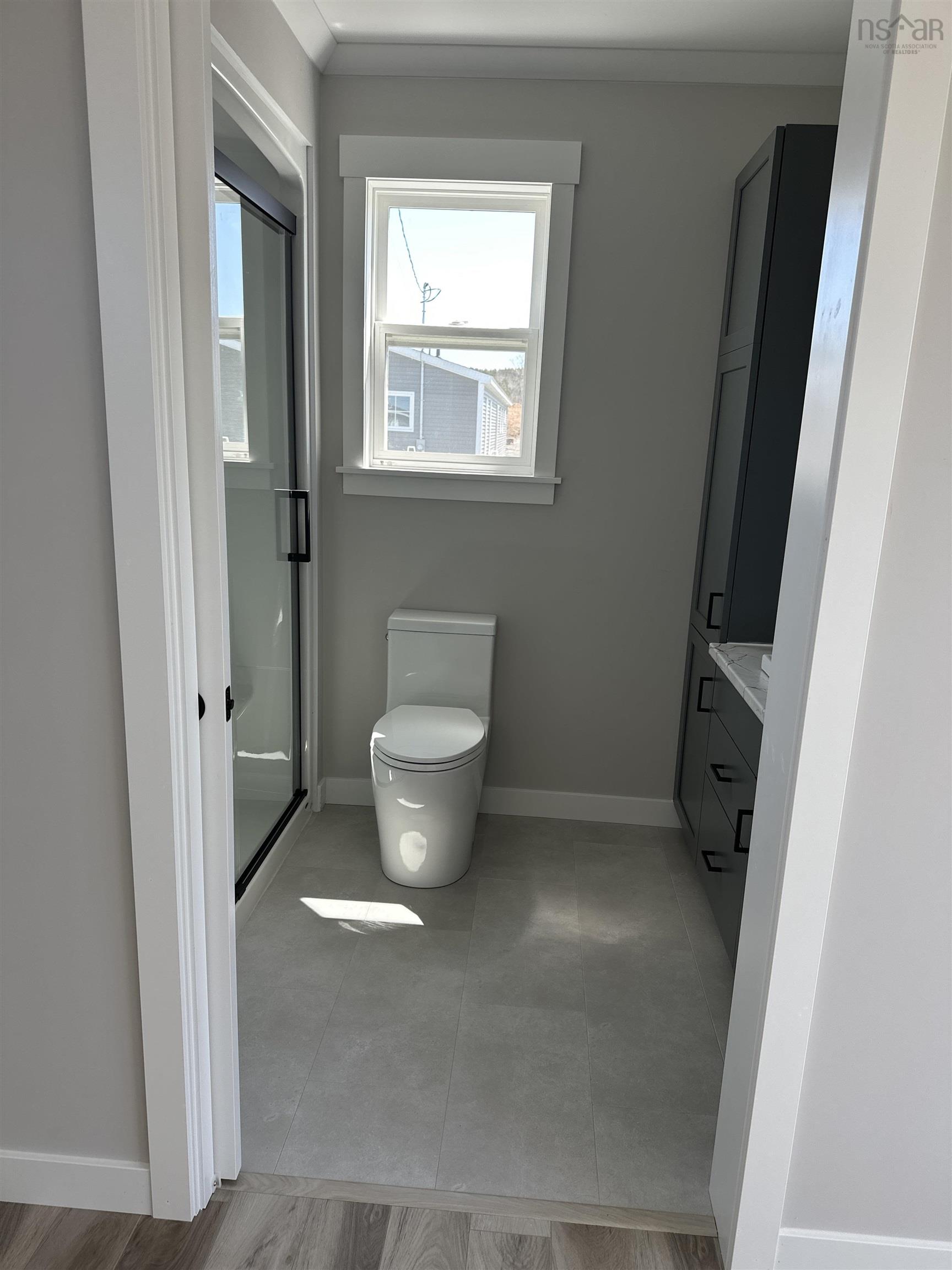 View image 11