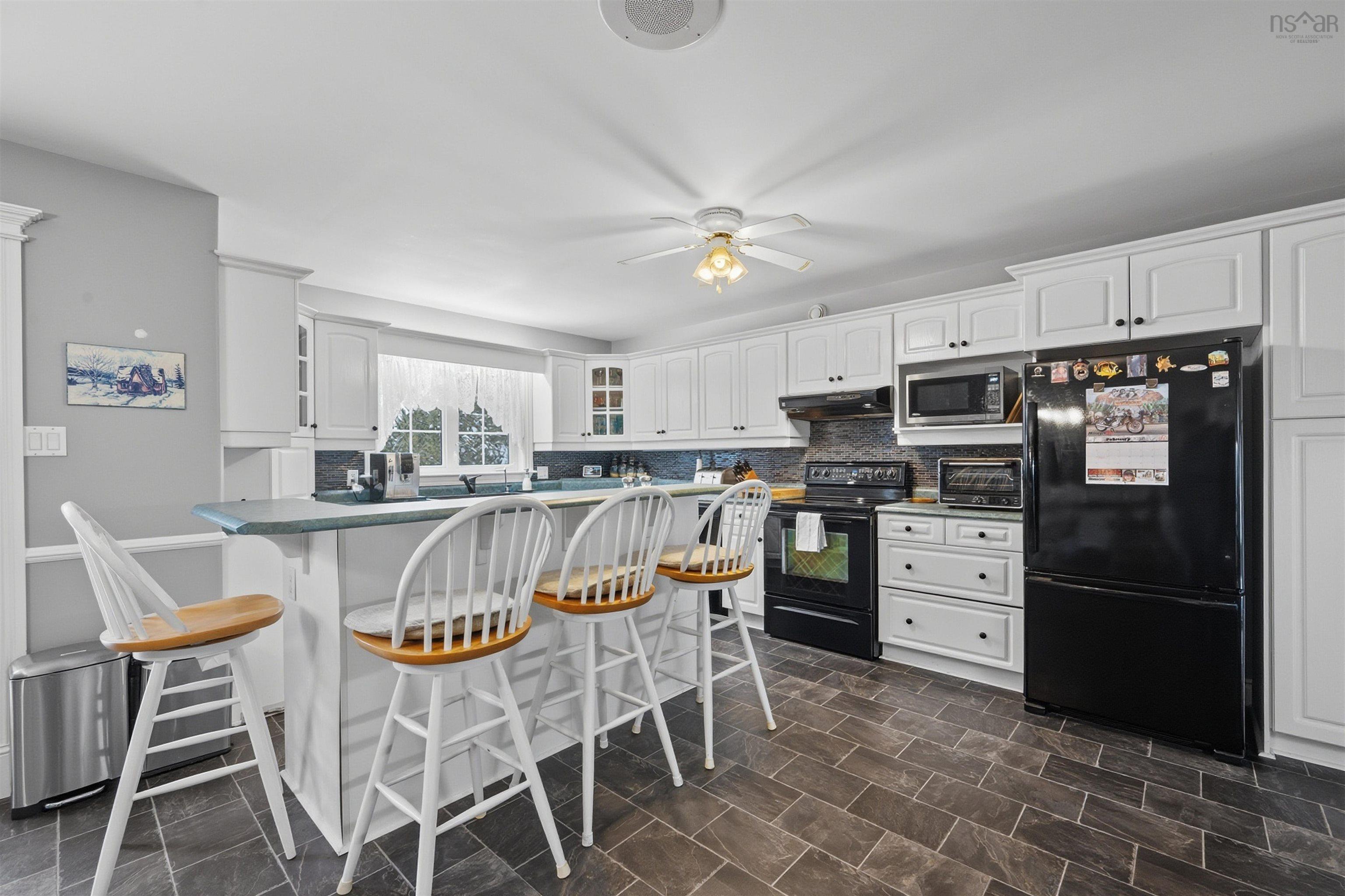 Thumbnail image for 22 Gammon Lake Drive MLS<sup>®</sup> 202603457