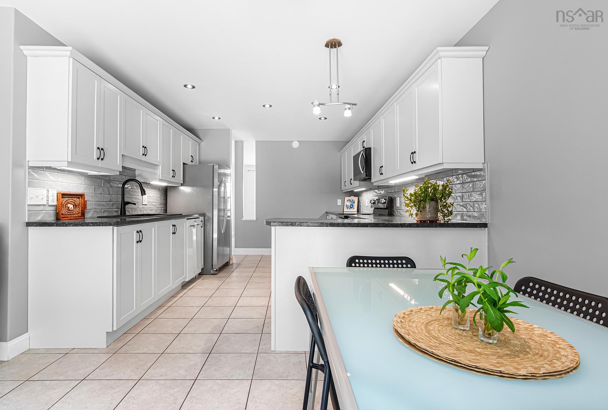 Thumbnail image for 48 Gorsebud Close MLS<sup>®</sup> 202603569