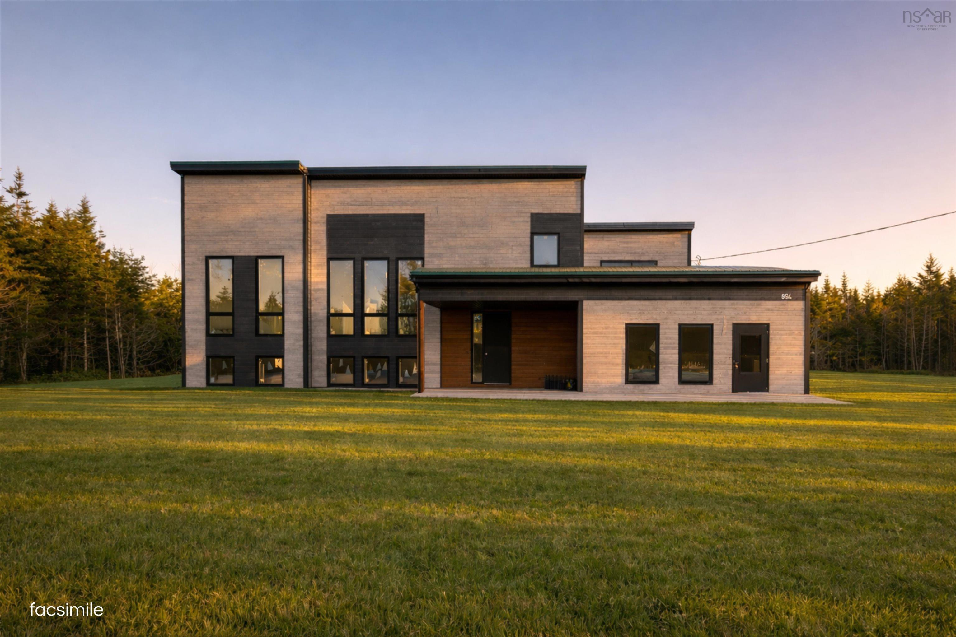 Thumbnail image for 394 Canoe Crescent MLS<sup>®</sup> 202603675