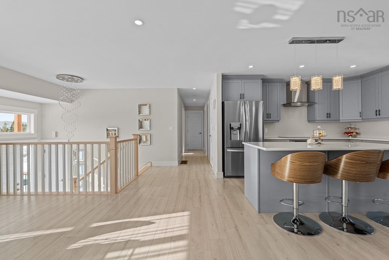 Thumbnail image for 212 Lynwood Drive MLS<sup>®</sup> 202603693