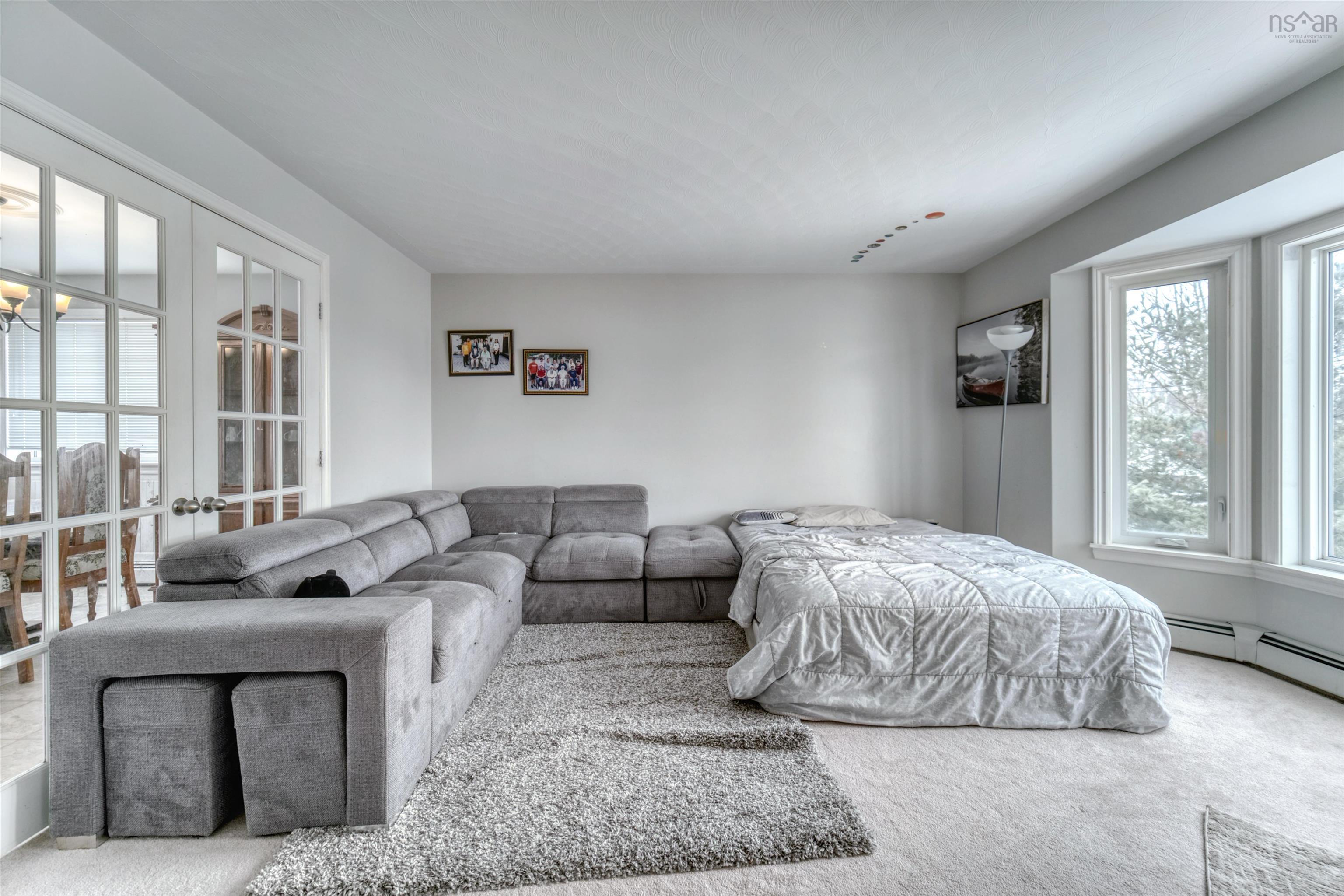 Thumbnail image for 31 Yerevan Drive MLS<sup>®</sup> 202603717