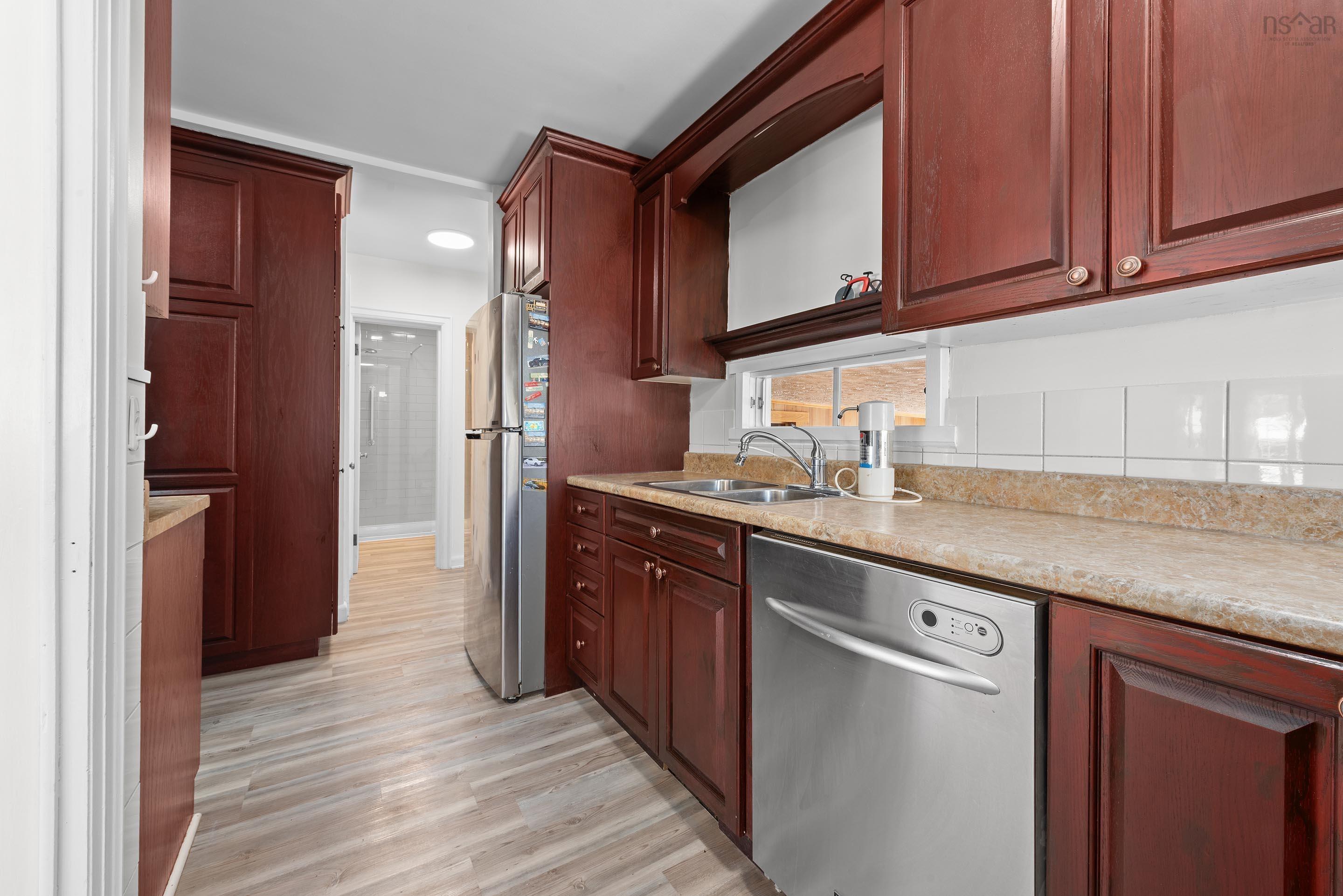 Thumbnail image for 6 Colindale Street MLS<sup>®</sup> 202603722