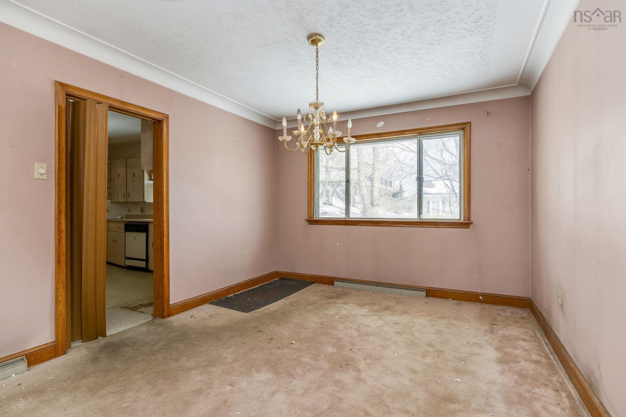 Thumbnail image for 2835 Joseph Howe Drive MLS<sup>®</sup> 202604174