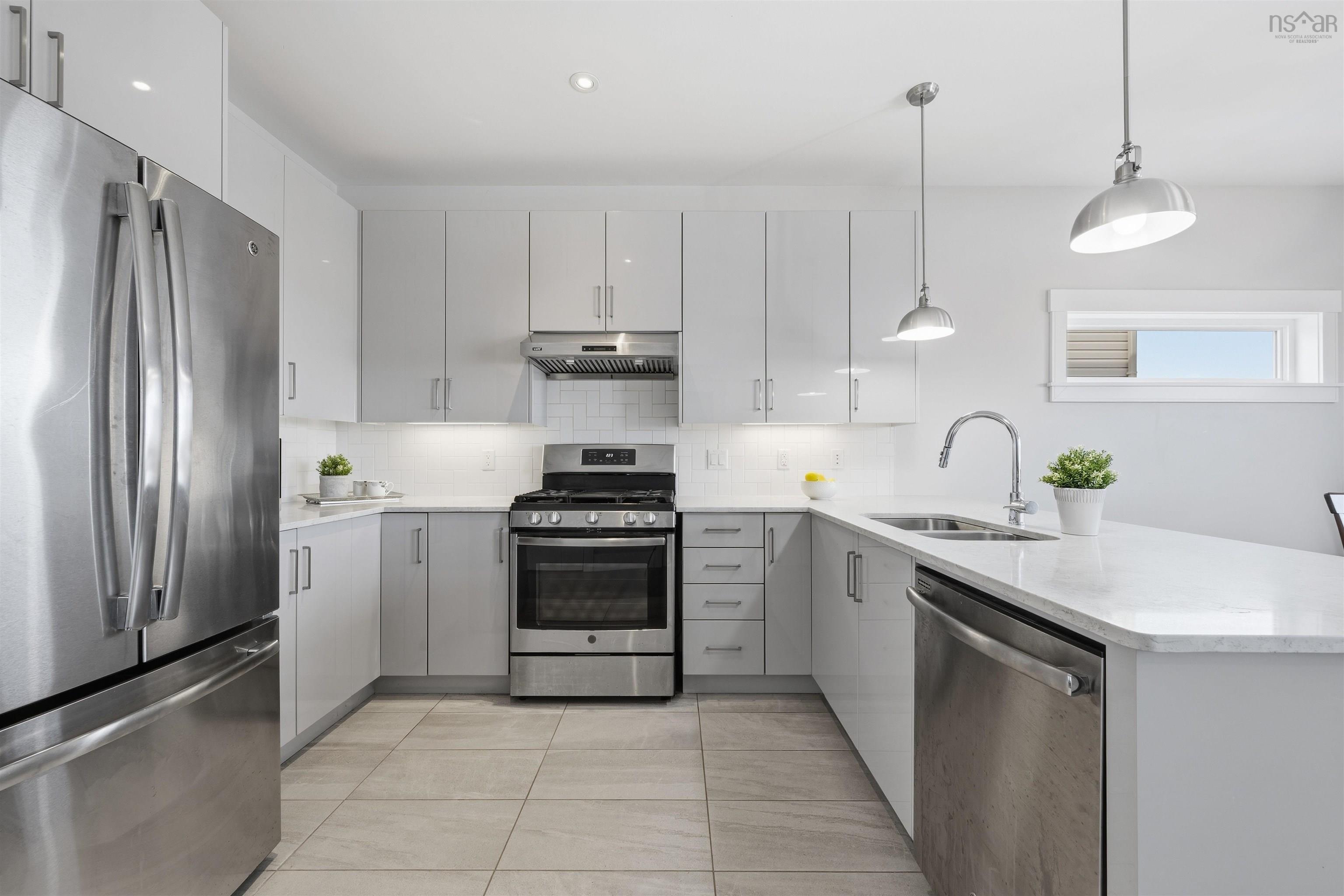 Thumbnail image for 120 Mica Crescent MLS<sup>®</sup> 202604248