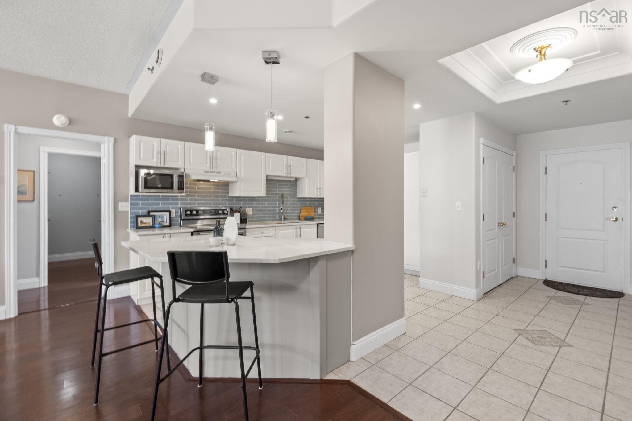 Thumbnail image for 213 10 Regency Park Drive MLS<sup>®</sup> 202604383