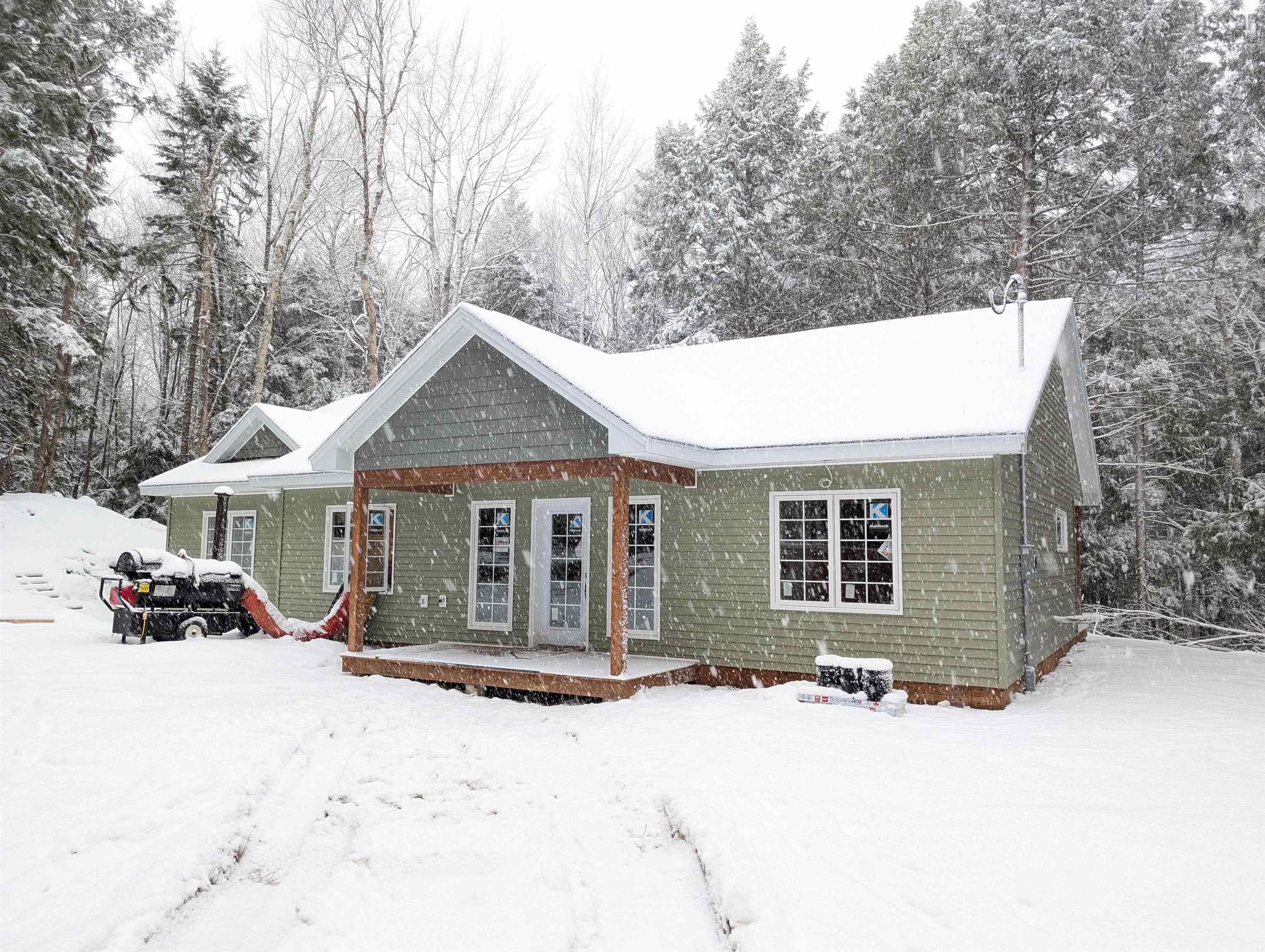 Thumbnail image for 28 Main Street MLS<sup>®</sup> 202604702