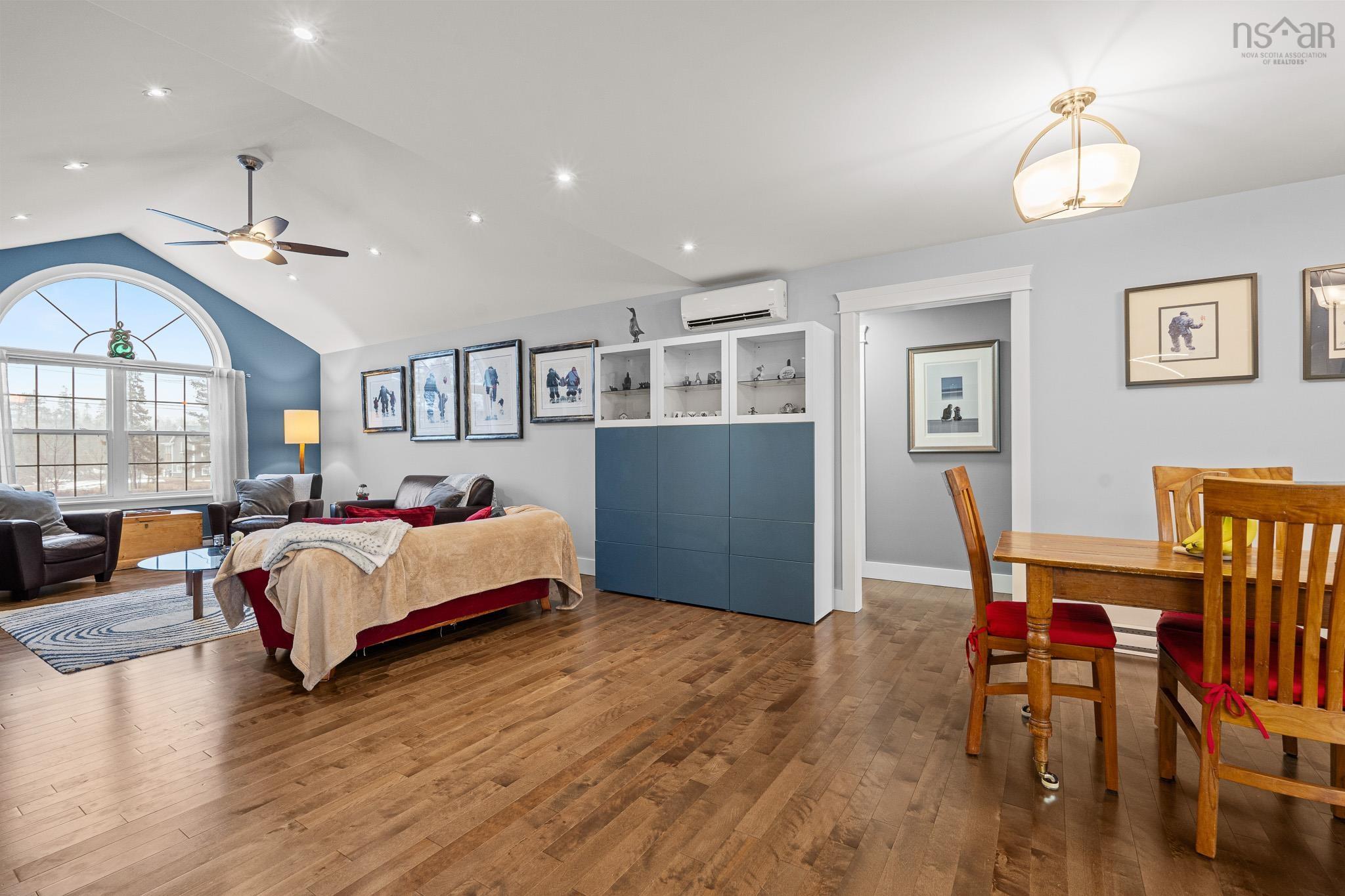 Thumbnail image for 490 Celebration Drive MLS<sup>®</sup> 202604837