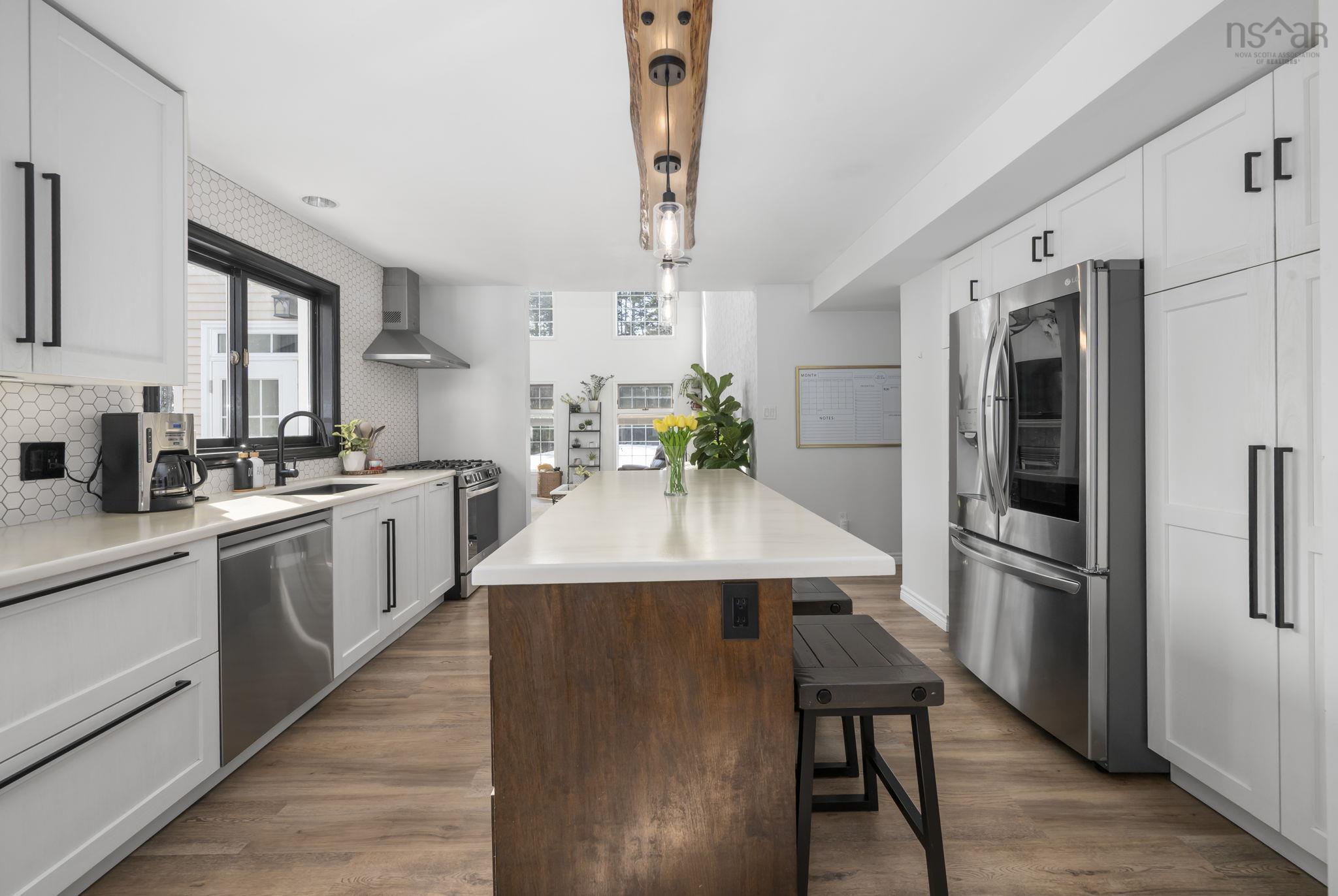 Thumbnail image for 187 Philip Drive MLS<sup>®</sup> 202604891