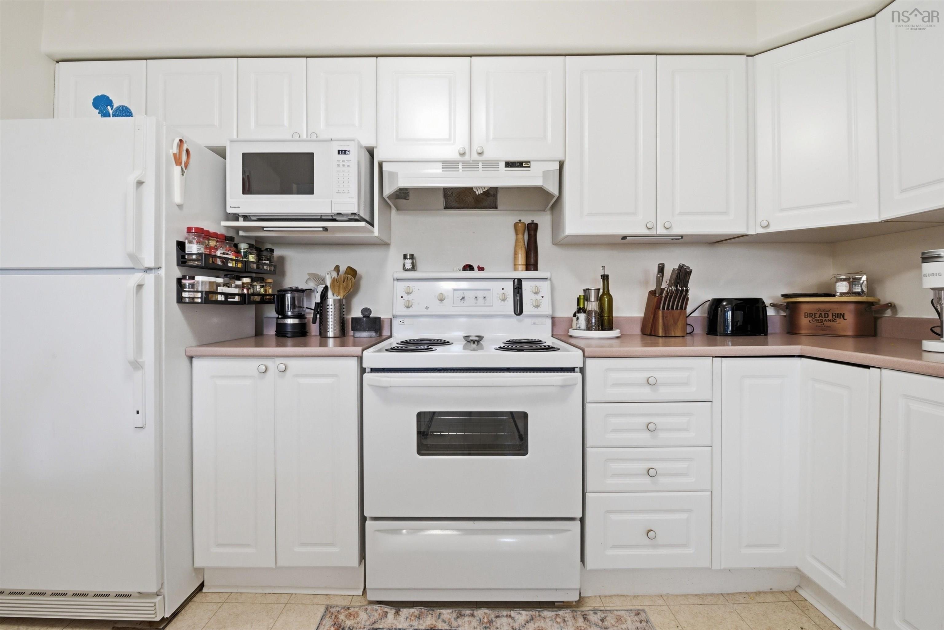 Thumbnail image for 410 2 Lake Drive MLS<sup>®</sup> 202604933