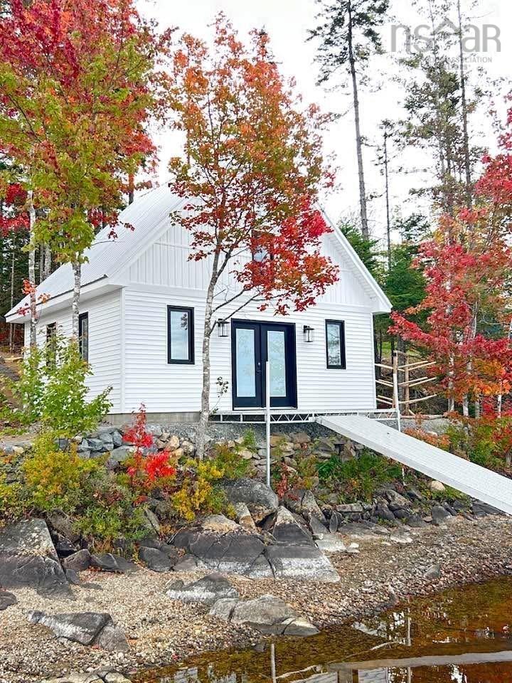 Thumbnail image for 22 Western Point Lane MLS<sup>®</sup> 202604944