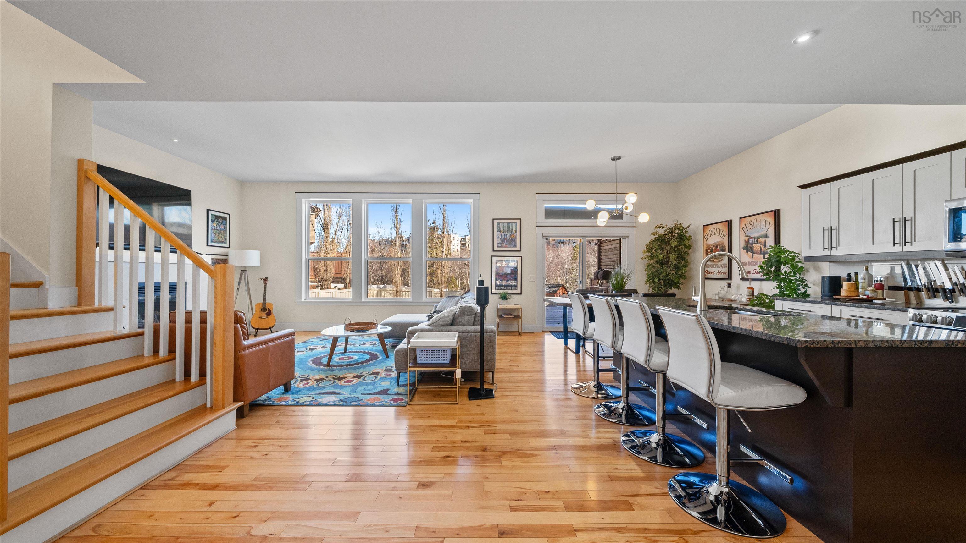 Thumbnail image for 8 HollyHock Way MLS<sup>®</sup> 202604951