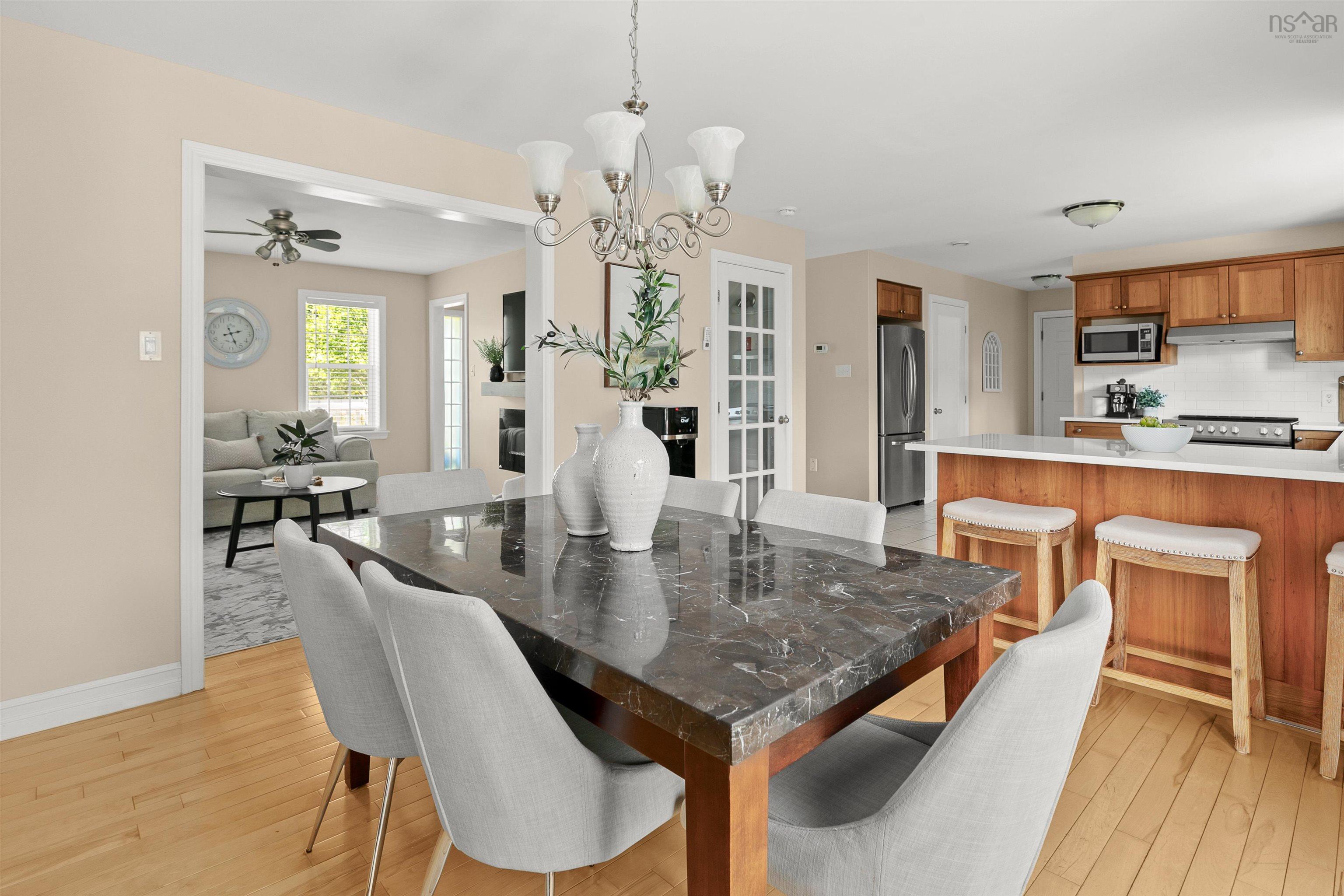 Thumbnail image for 766 Westwood Boulevard MLS<sup>®</sup> 202604990