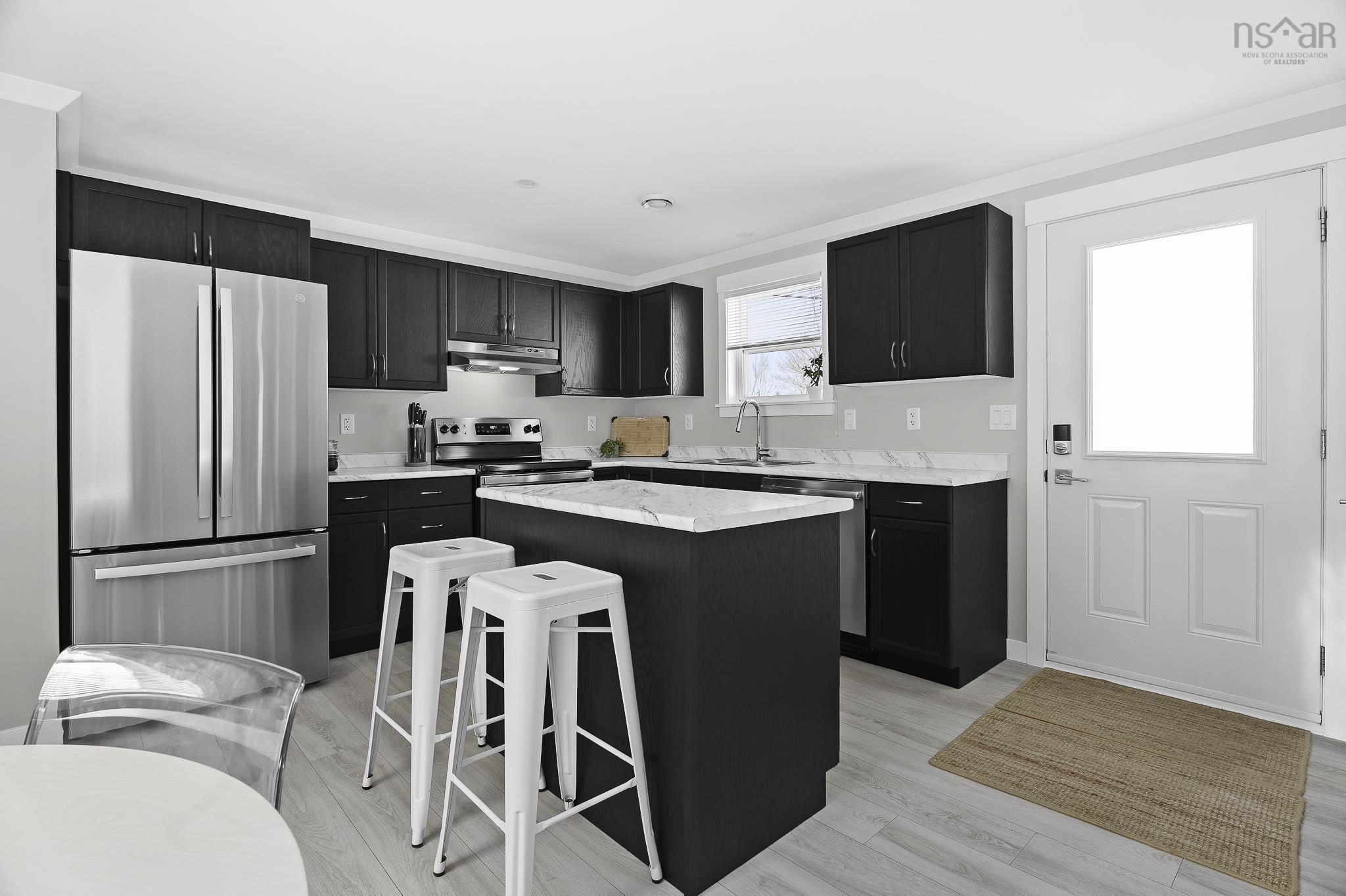 Thumbnail image for 882 Duggan Drive MLS<sup>®</sup> 202605194