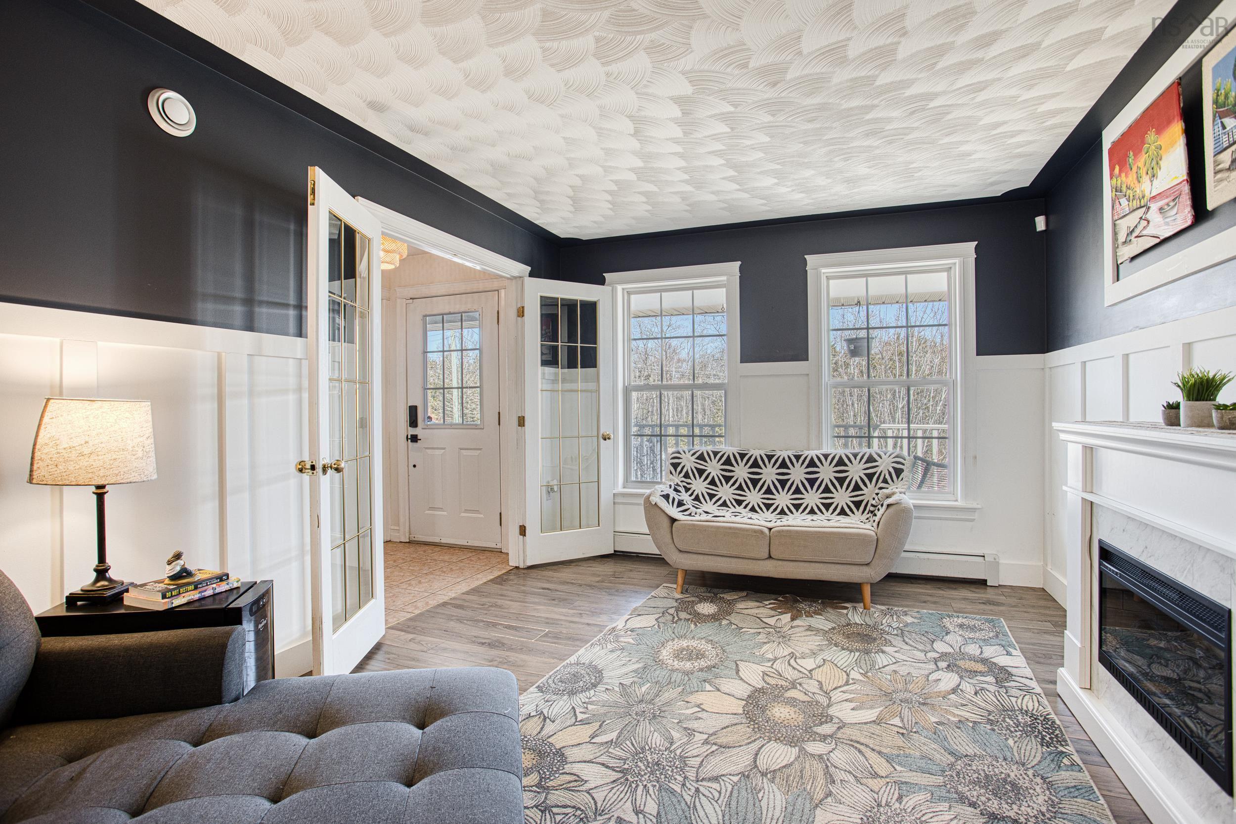 Thumbnail image for 477 Preakness Crescent MLS<sup>®</sup> 202605200