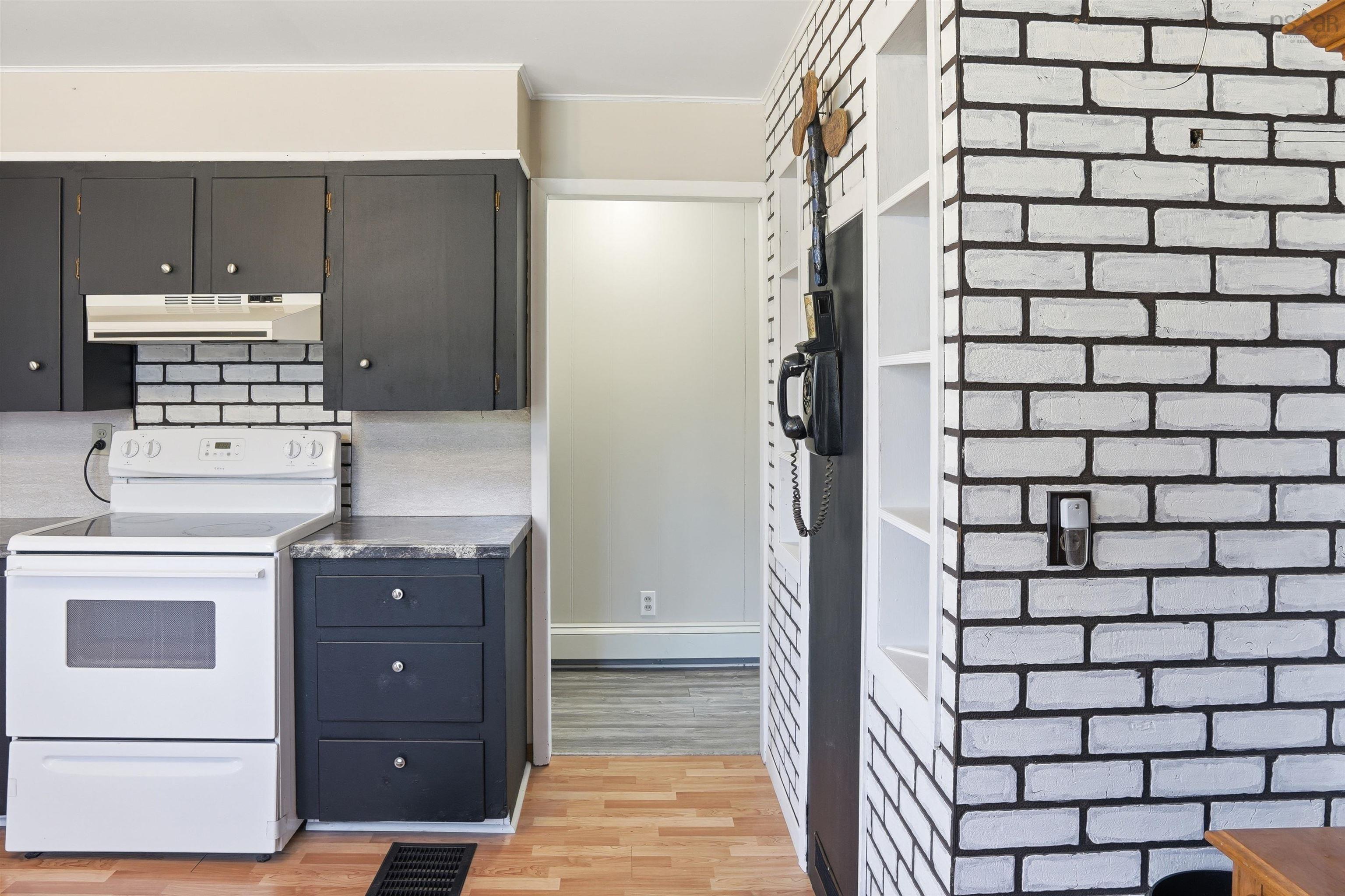 Thumbnail image for 276 Malay Falls Lochaber Mines Road MLS<sup>®</sup> 202605250