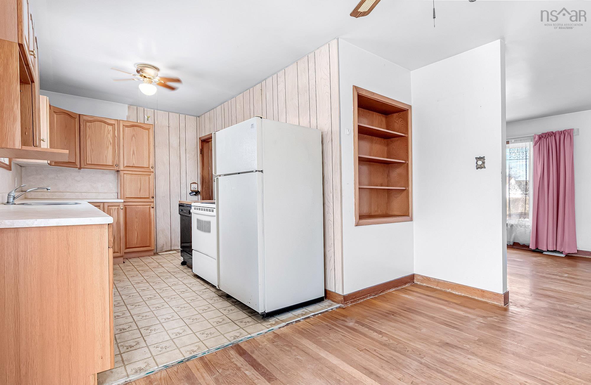 Thumbnail image for 15 Virginia Avenue MLS<sup>®</sup> 202605264