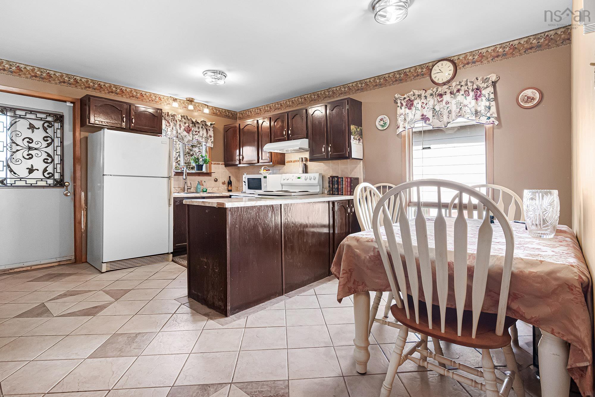 Thumbnail image for 104 Taranaki Drive MLS<sup>®</sup> 202605386