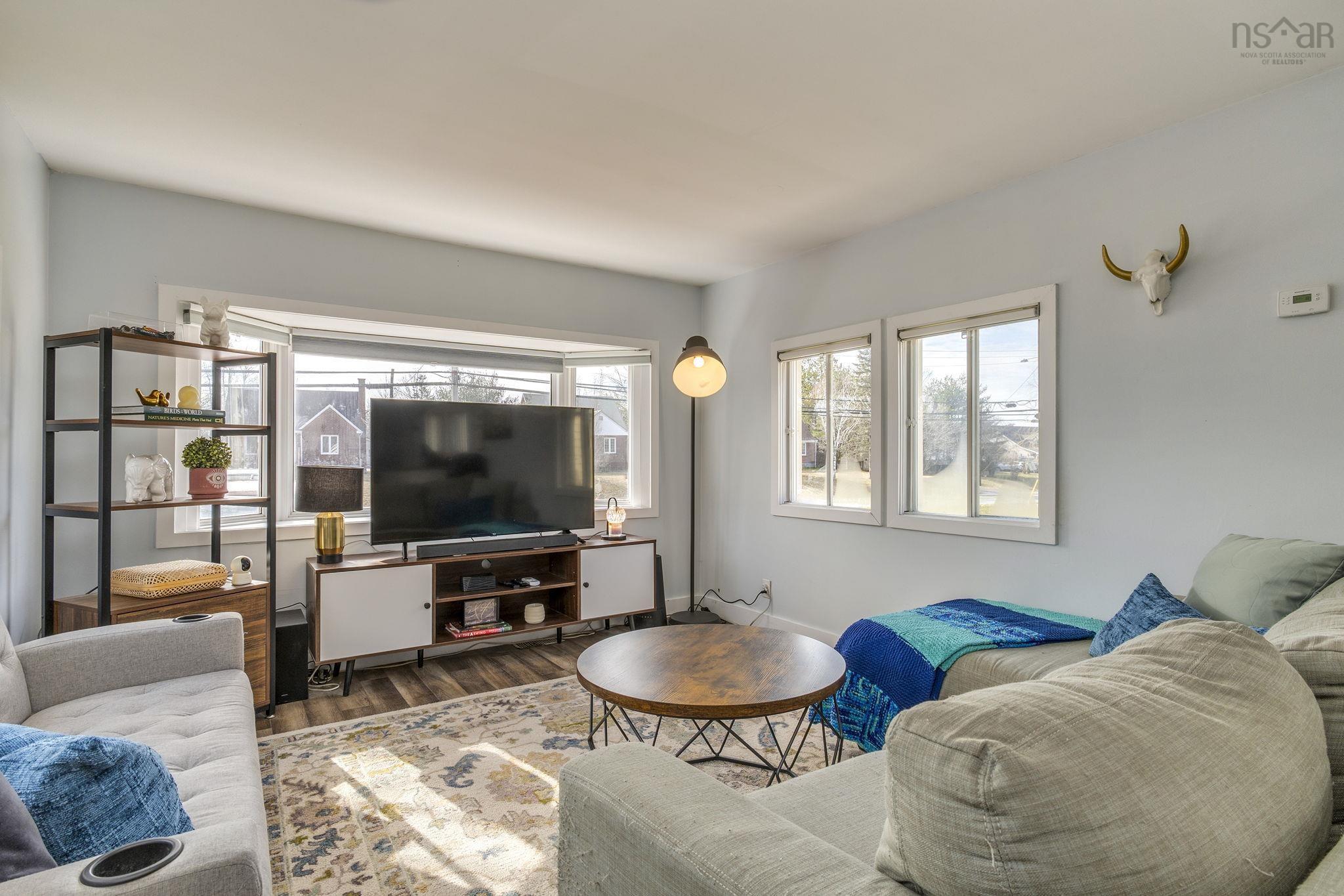 Thumbnail image for 1126 Highway 2 Highway MLS<sup>®</sup> 202605405