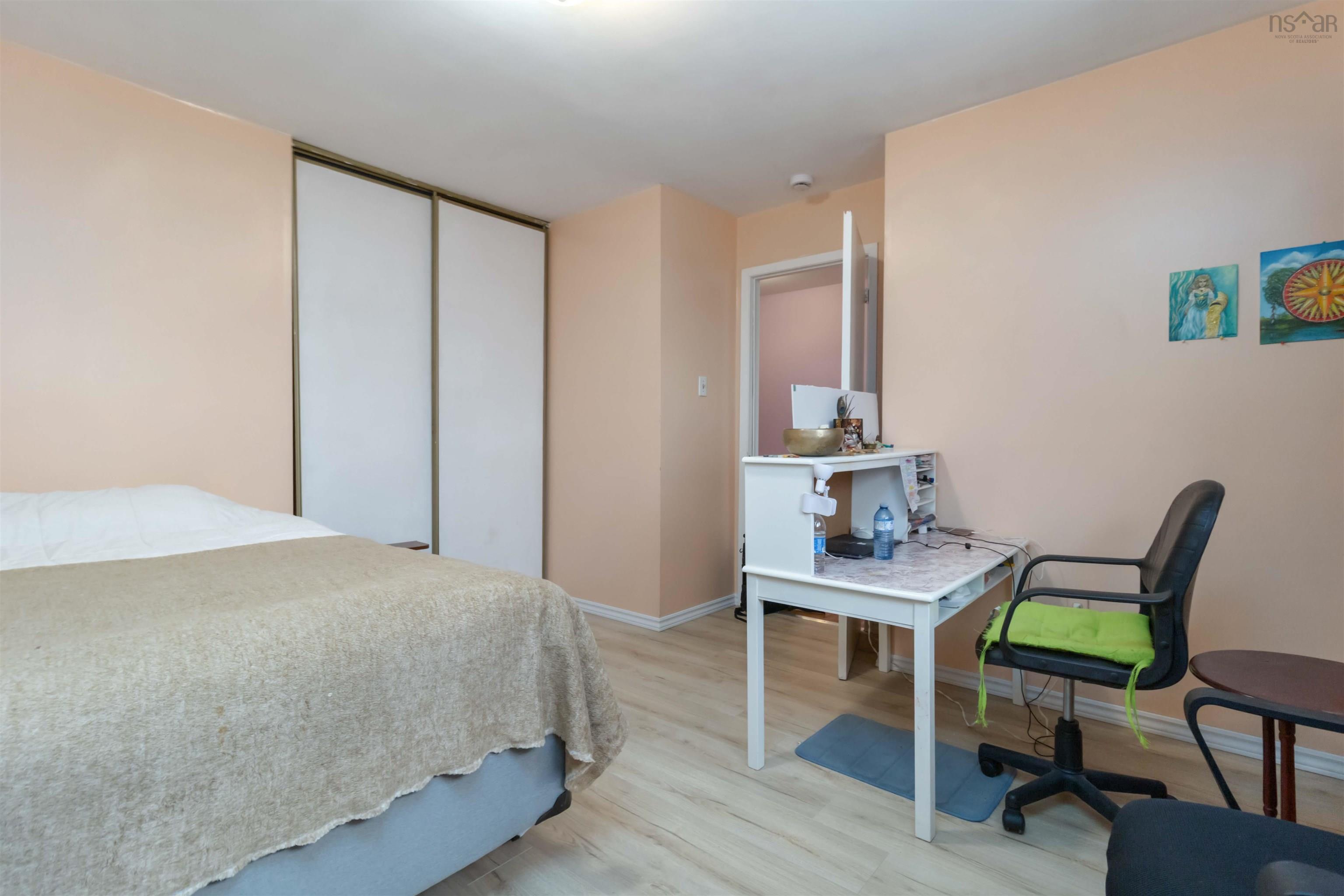 View image 16