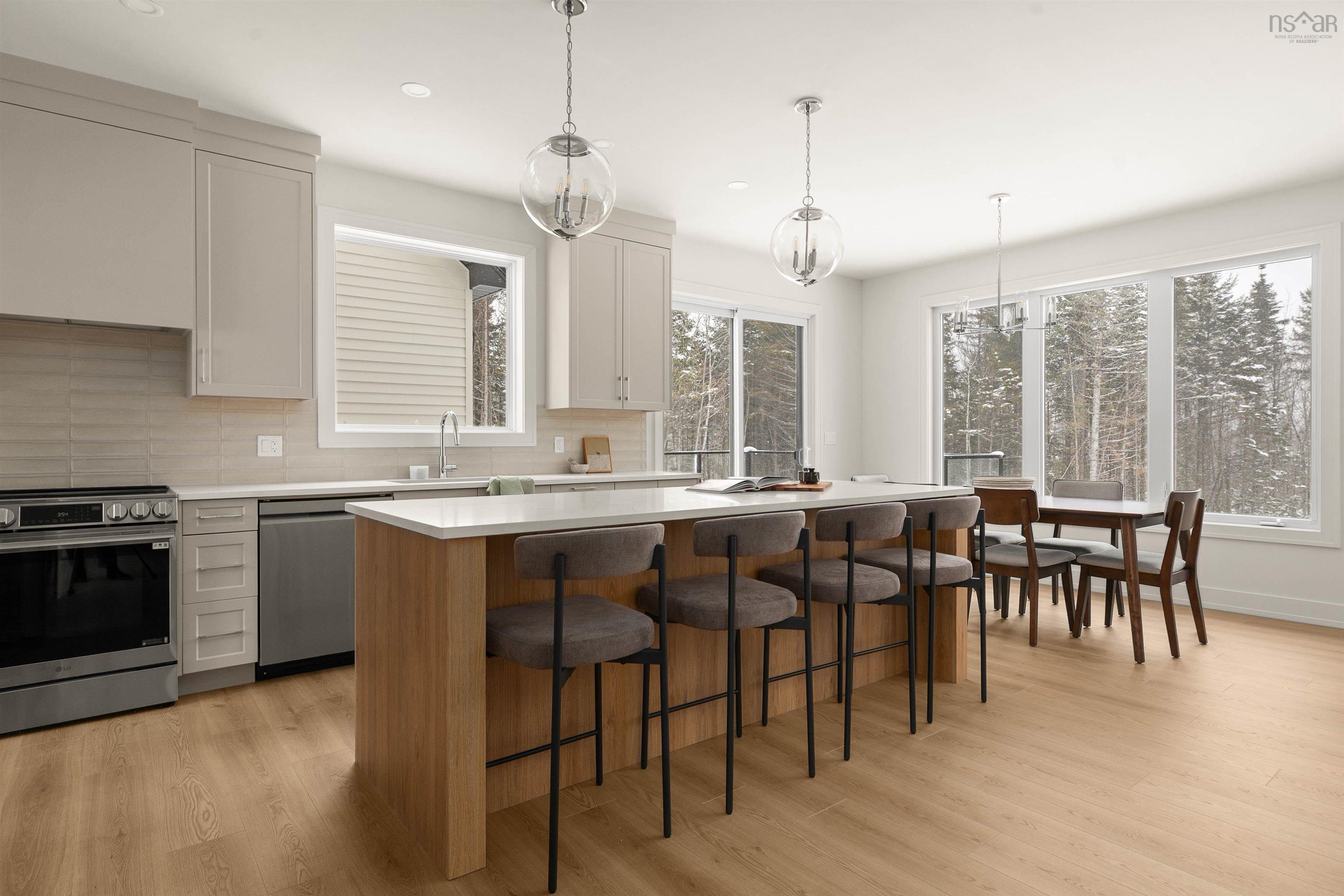 Thumbnail image for 335 Zaffre Drive MLS<sup>®</sup> 202605540