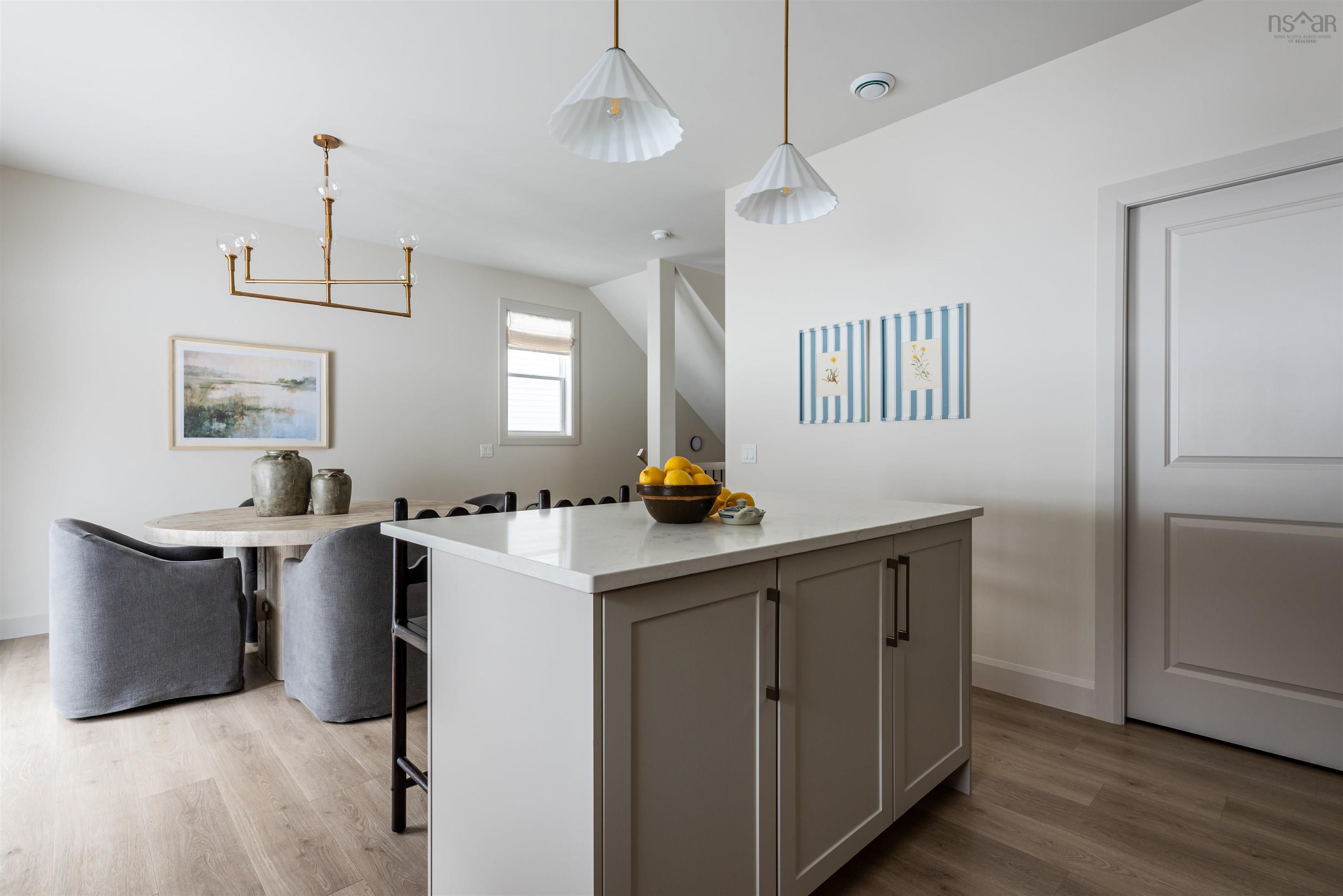 Thumbnail image for 54 Pearlgarden Close MLS<sup>®</sup> 202605568