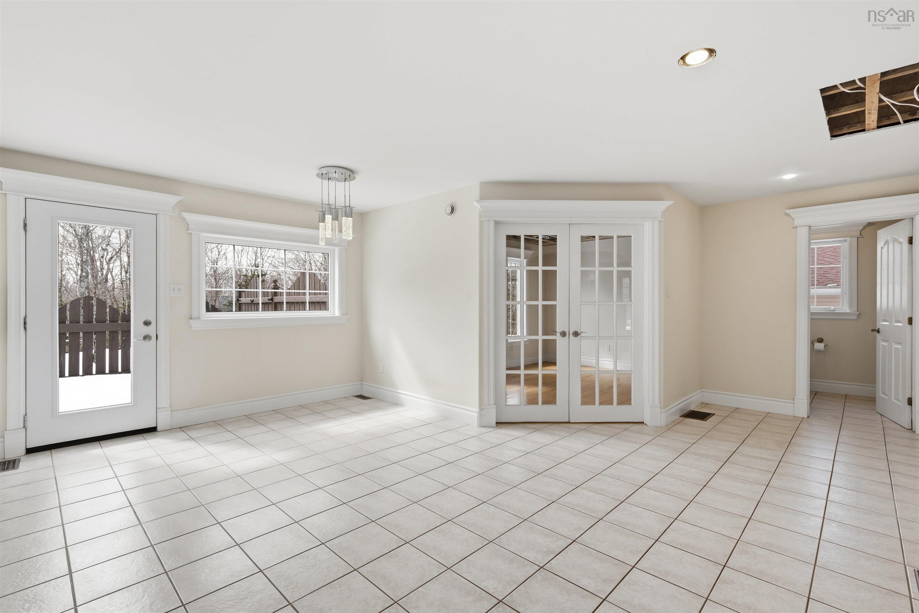 Thumbnail image for 9 Haliburton Crescent MLS<sup>®</sup> 202605635