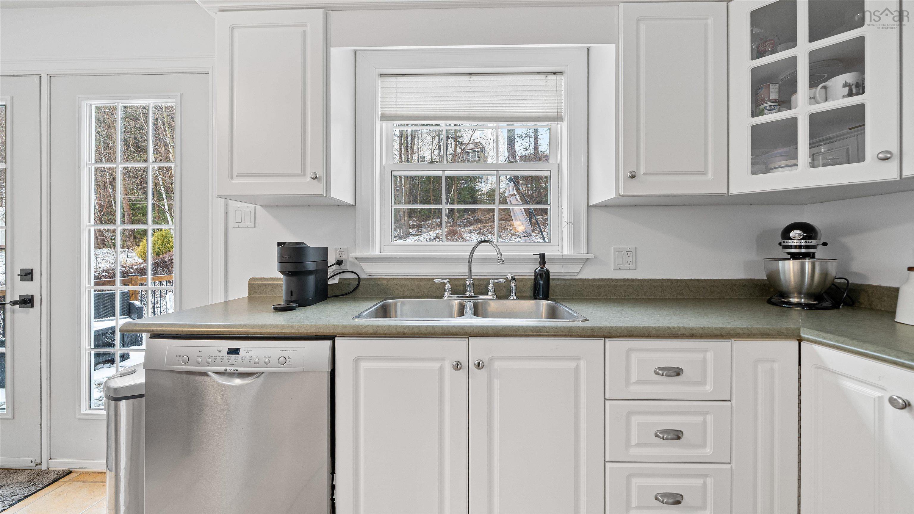 Thumbnail image for 118 Tenon Drive MLS<sup>®</sup> 202605639