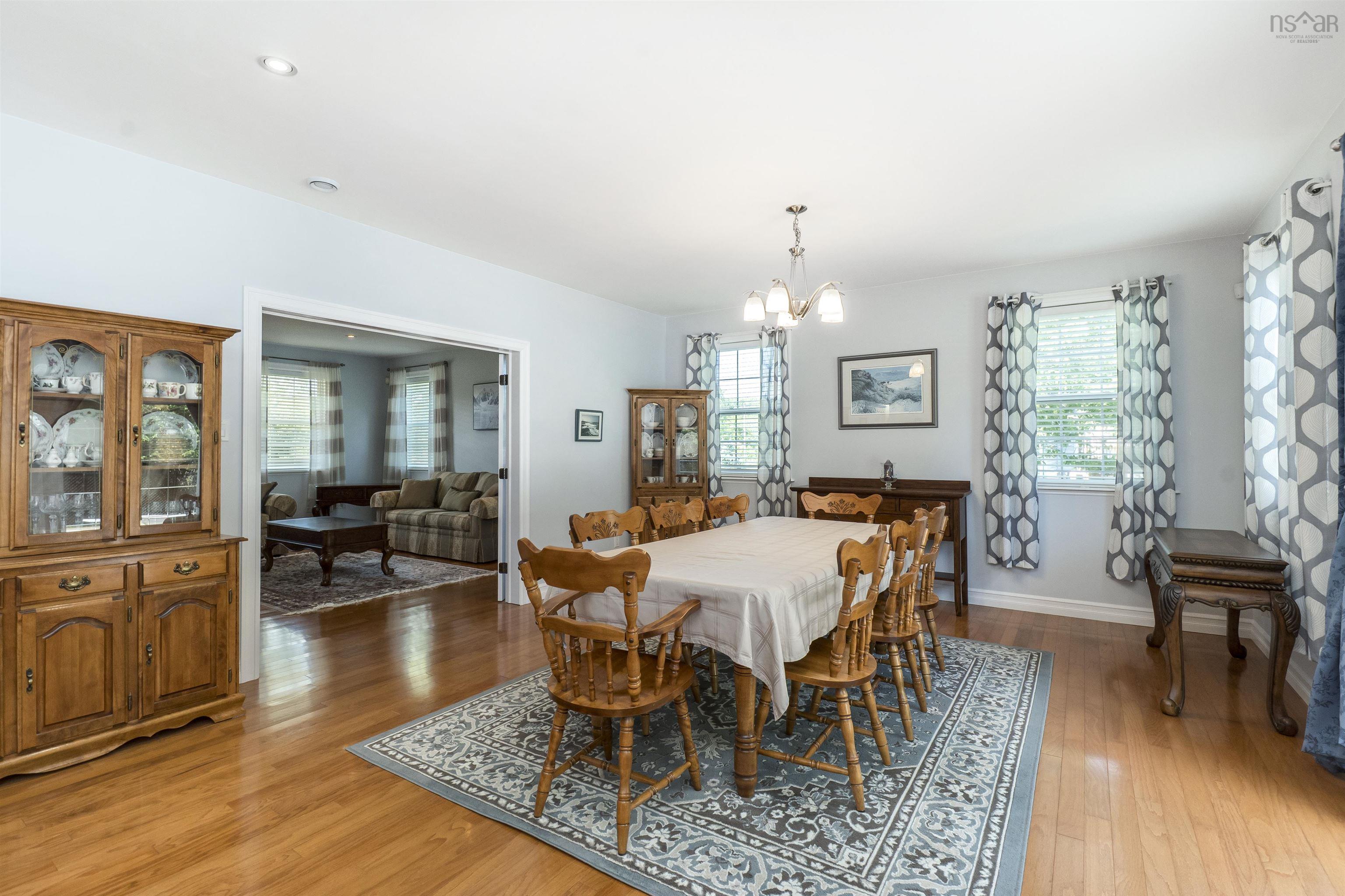 Thumbnail image for 30 Giberson Drive MLS<sup>®</sup> 202605757