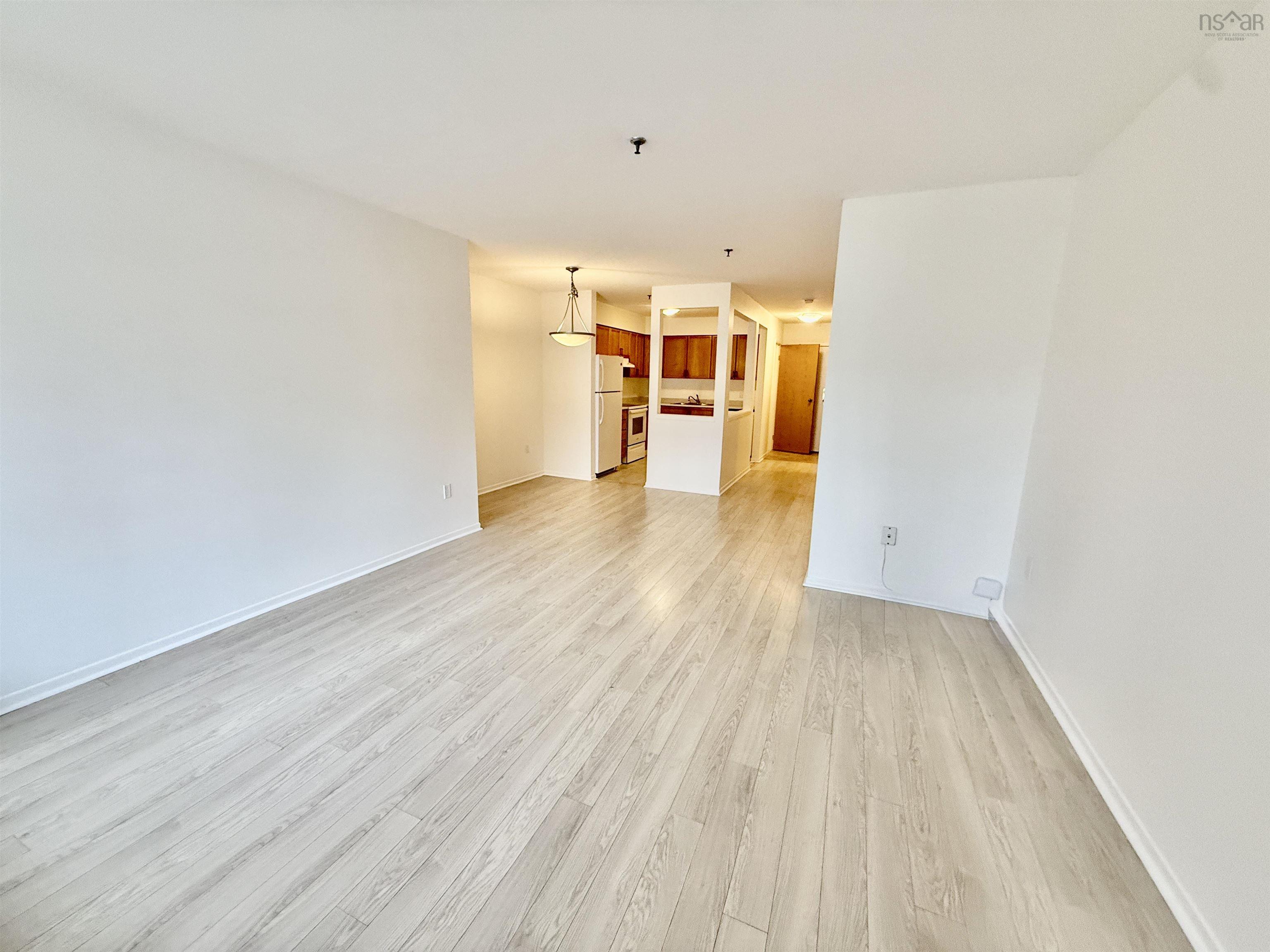 Thumbnail image for 202 5230 Tobin Street MLS<sup>®</sup> 202605877