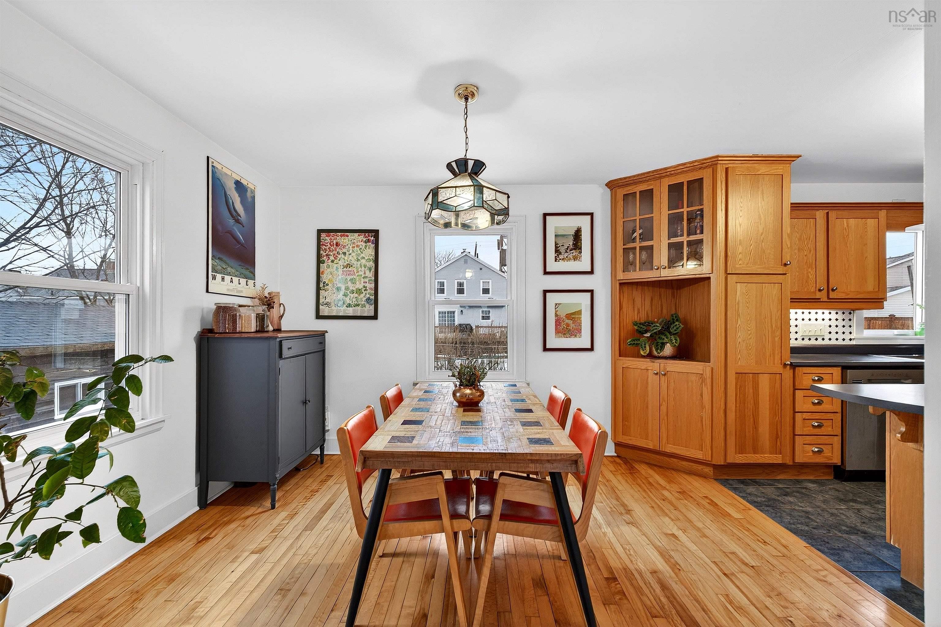 Thumbnail image for 3755 High Street MLS<sup>®</sup> 202605927